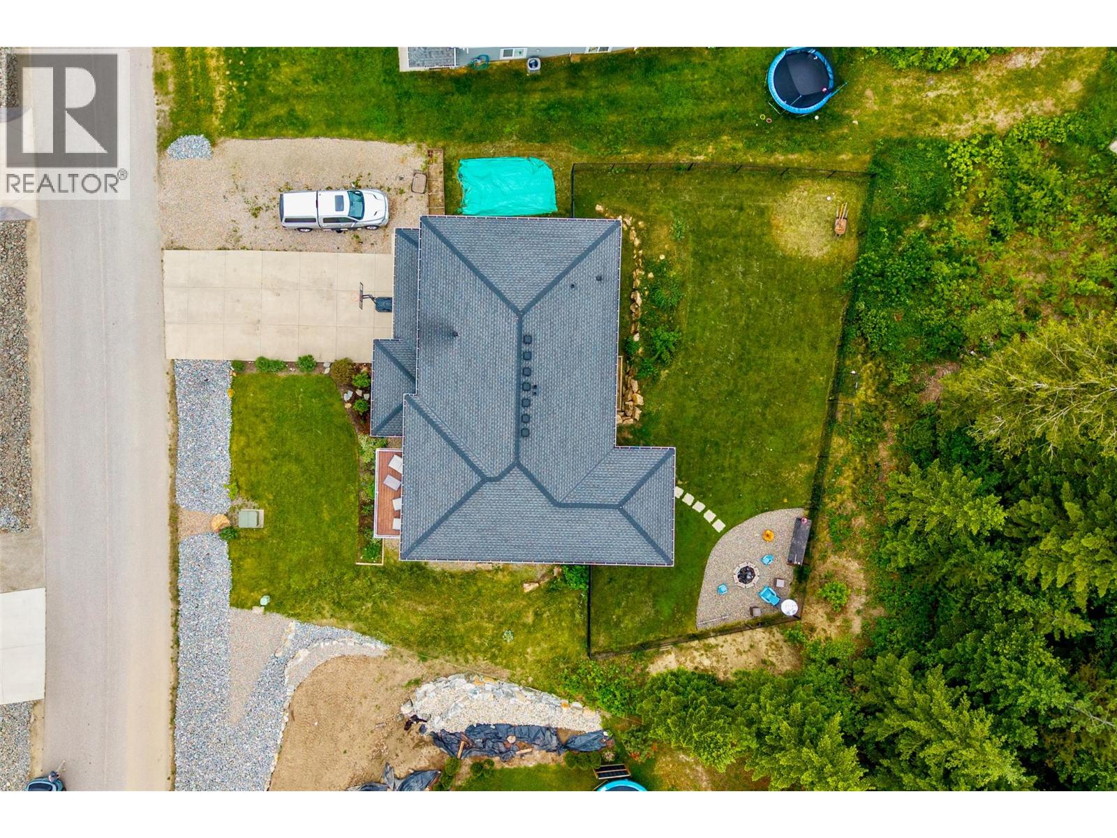 2533 Valley Place, Blind Bay, British Columbia  V0E 1H2 - Photo 4 - 10390203