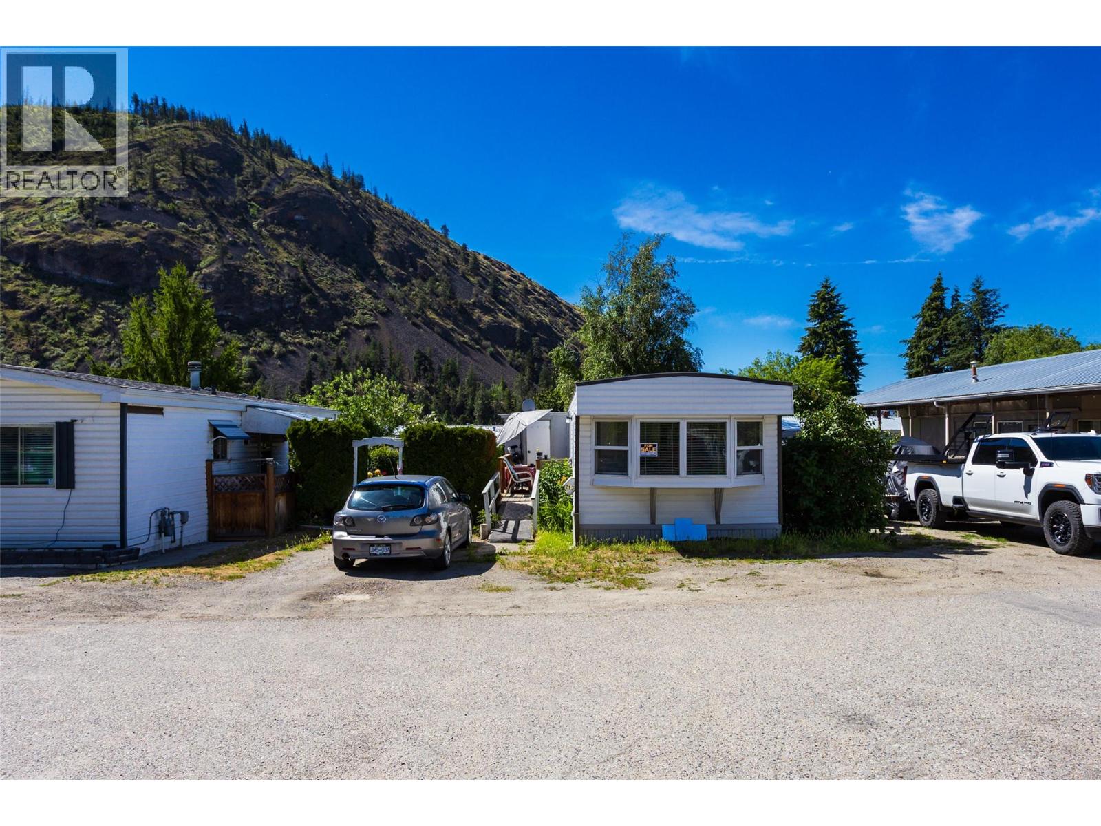 1699 Ross Road Unit# 213, West Kelowna, British Columbia  V1Z 1L8 - Photo 2 - 10389800