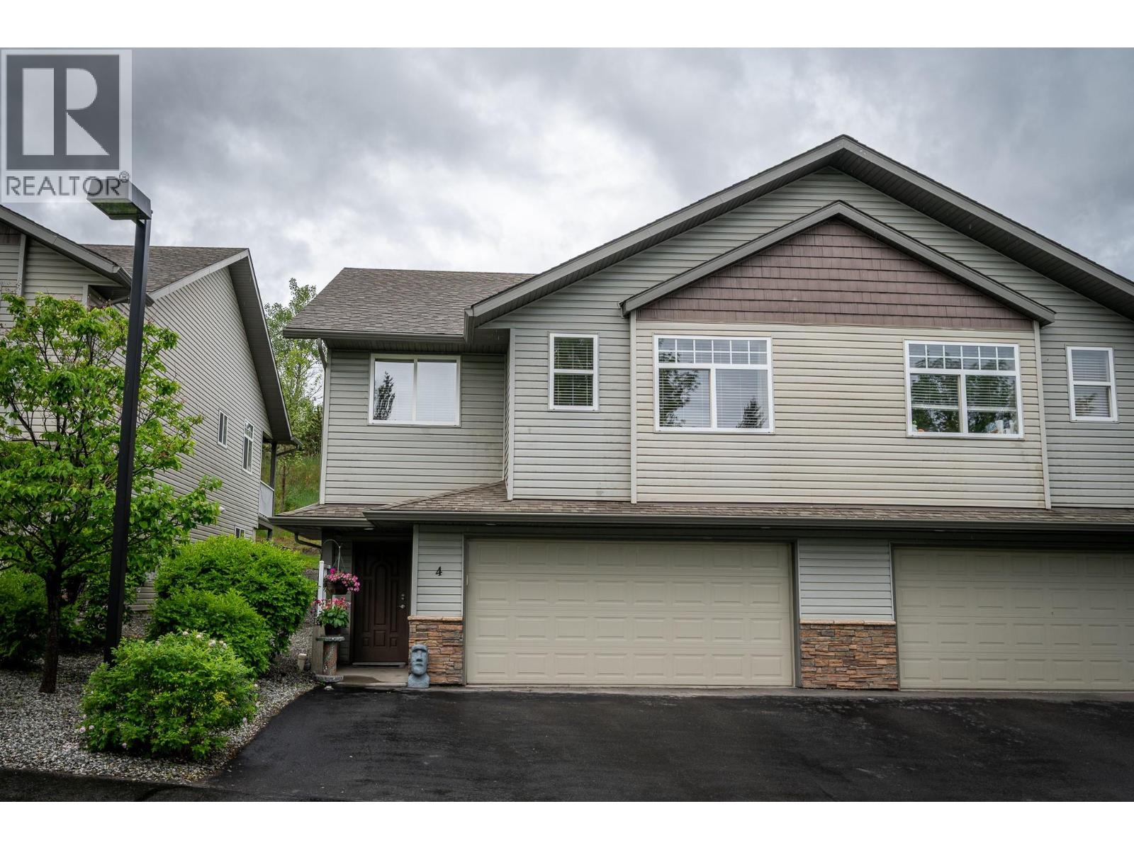 2046 Robson Place Unit# 4, Kamloops, British Columbia  V2E 0A5 - Photo 1 - 10391478