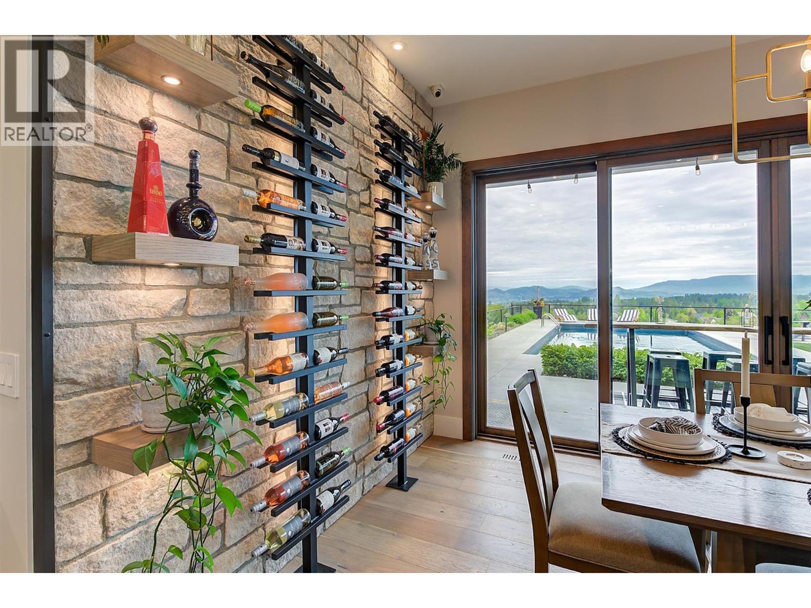 1612 Vincent Place, Kelowna, British Columbia  V1W 5N9 - Photo 21 - 10391491