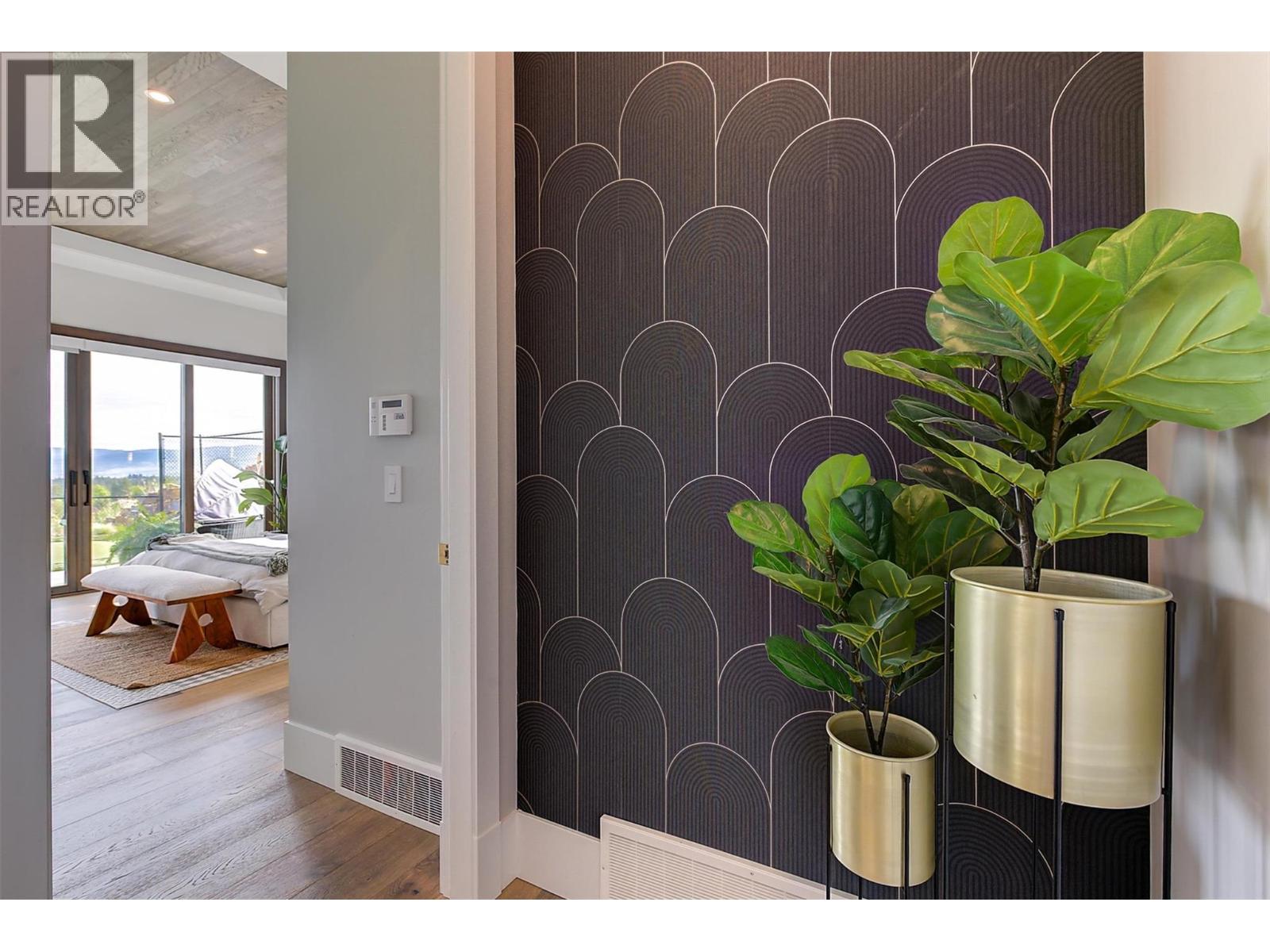 1612 Vincent Place, Kelowna, British Columbia  V1W 5N9 - Photo 45 - 10391491
