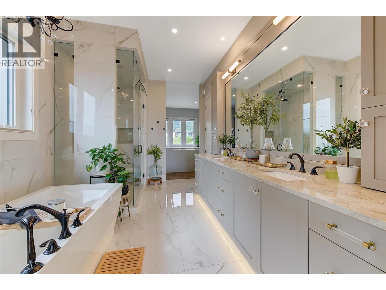1612 Vincent Place, Kelowna, British Columbia  V1W 5N9 - Photo 49 - 10391491