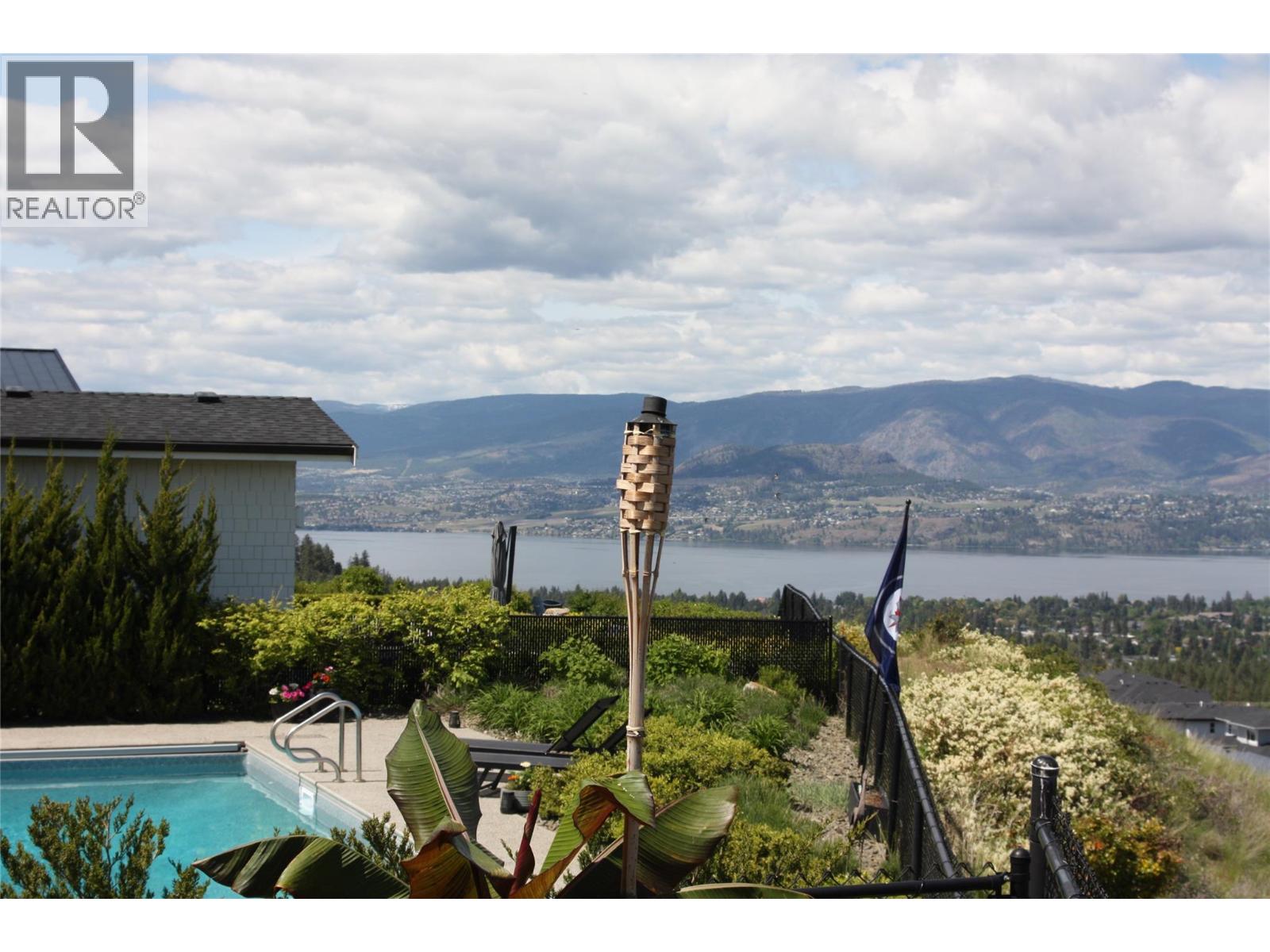 1612 Vincent Place, Kelowna, British Columbia  V1W 5N9 - Photo 7 - 10391491