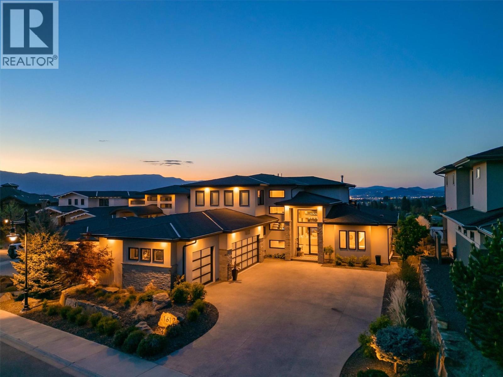 1612 Vincent Place, Kelowna, British Columbia  V1W 5N9 - Photo 85 - 10391491