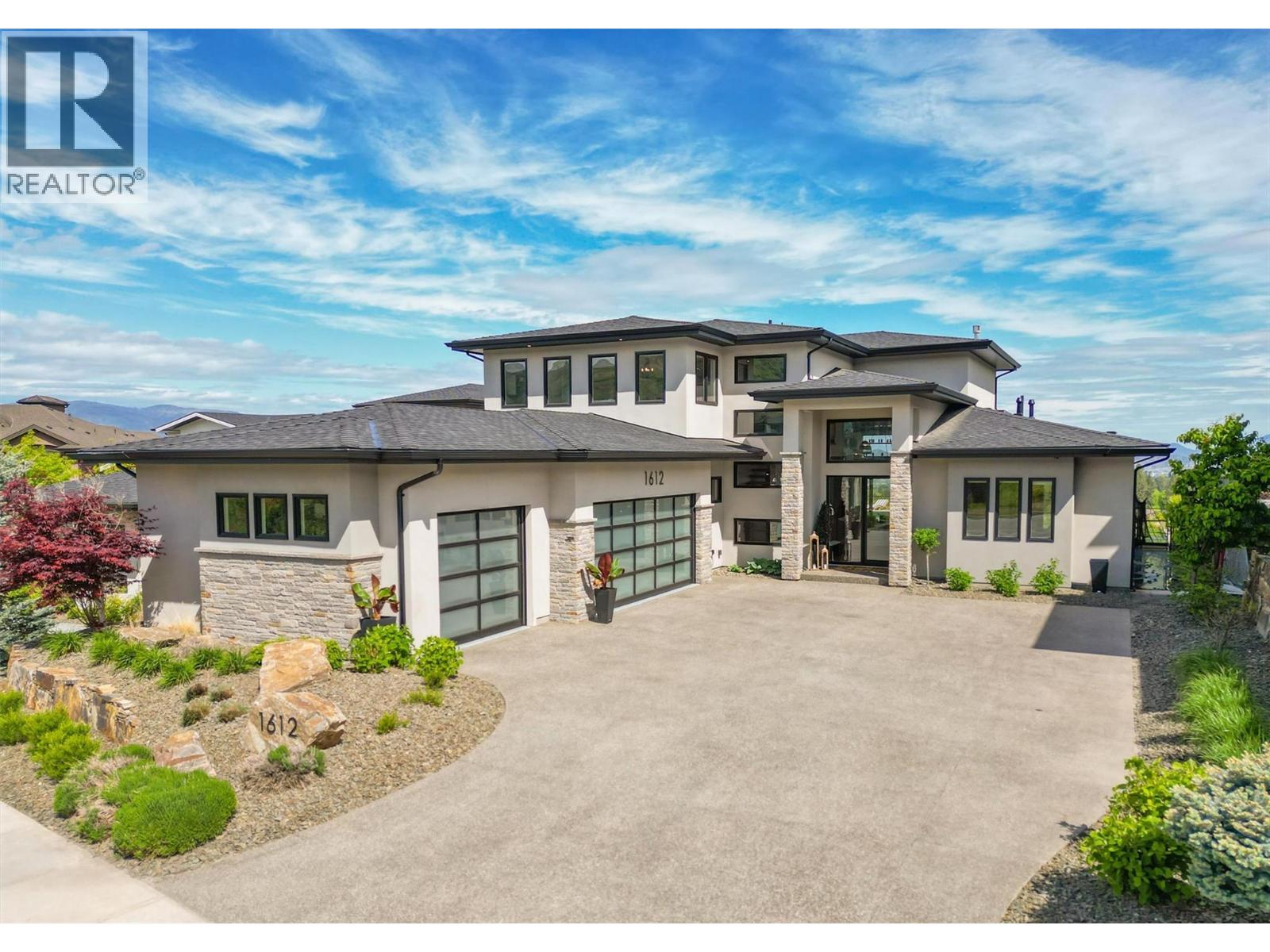 1612 Vincent Place, Kelowna, British Columbia  V1W 5N9 - Photo 9 - 10391491