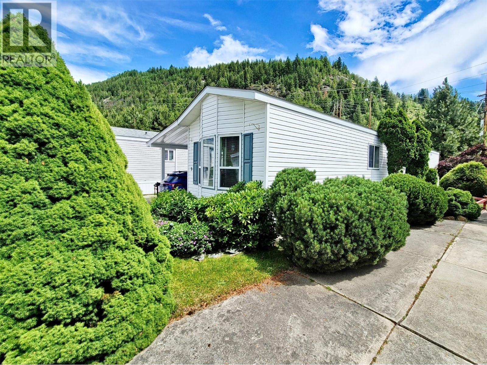 651 Rosedale Road Unit# 9, Castlegar, British Columbia  V1N 4L2 - Photo 10 - 10391359