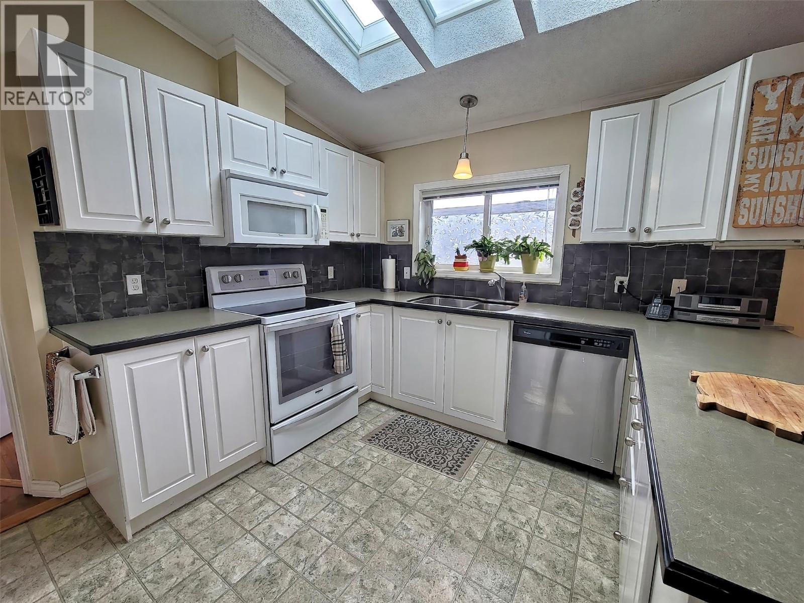 651 Rosedale Road Unit# 9, Castlegar, British Columbia  V1N 4L2 - Photo 27 - 10391359