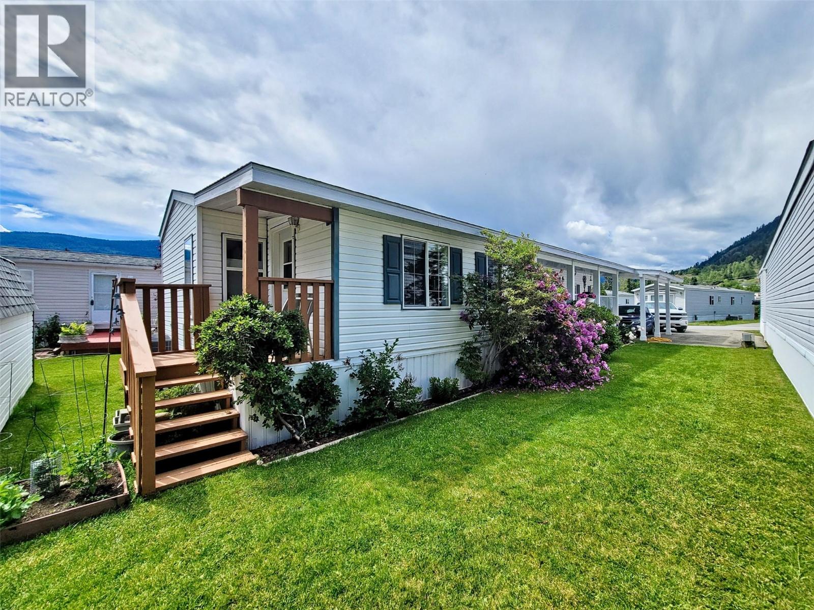 651 Rosedale Road Unit# 9, Castlegar, British Columbia  V1N 4L2 - Photo 8 - 10391359