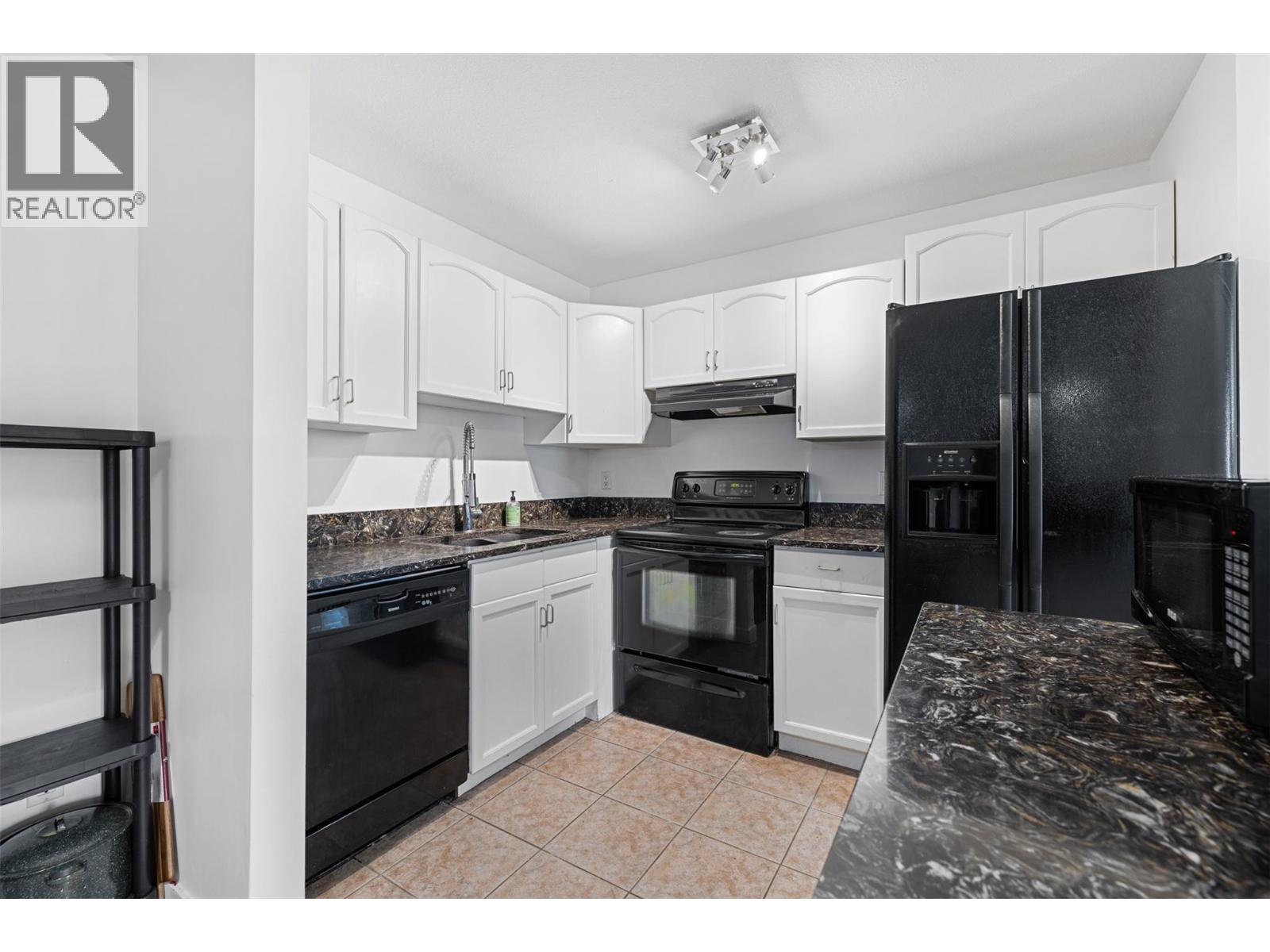 735 Cook Road Unit# 104c, Kelowna, British Columbia  V1W 3G6 - Photo 8 - 10391194