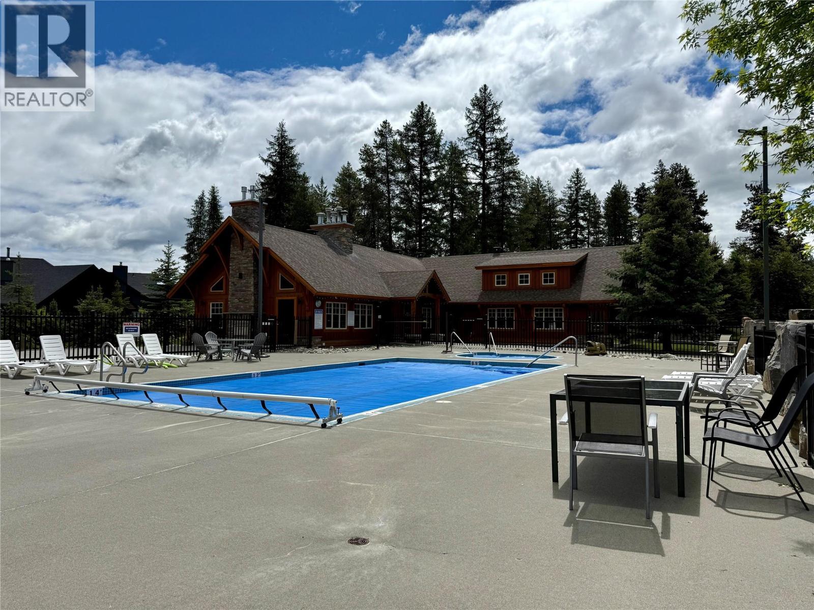 100 Kodiak Crescent, Kimberley, British Columbia  V1A 0B2 - Photo 4 - 10391412