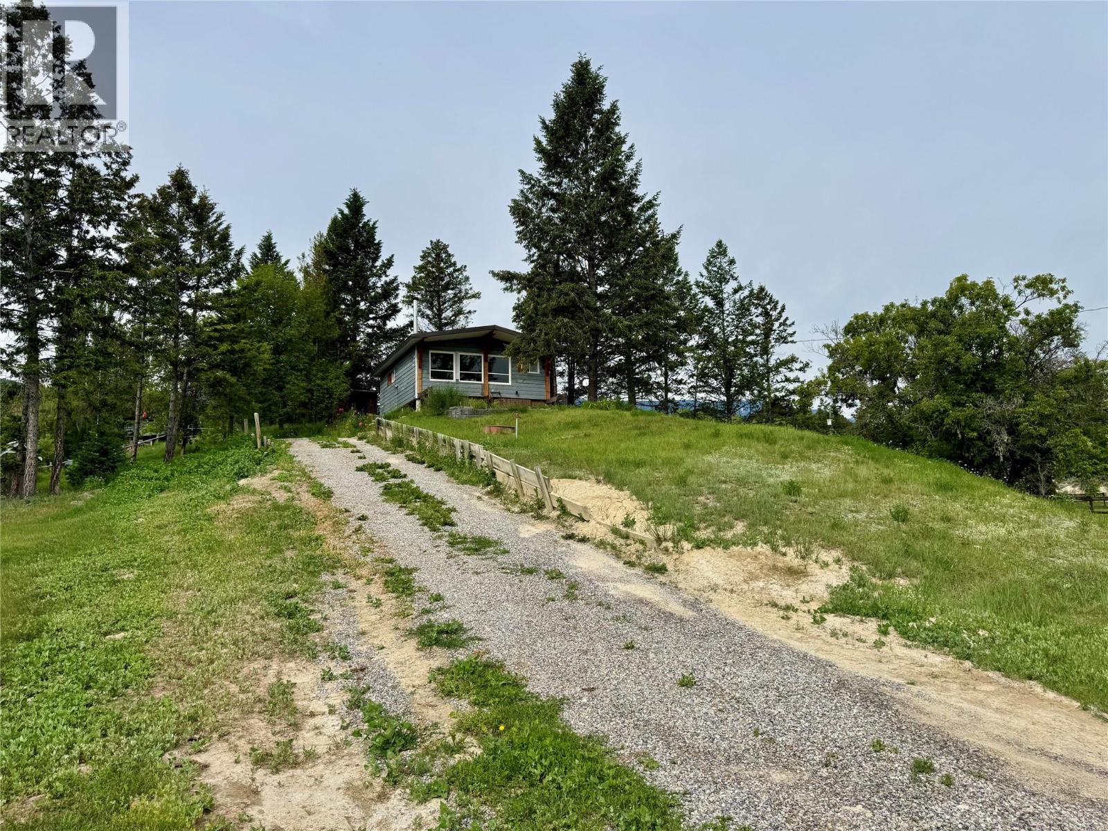 4549 Rushmere Road, Windermere, British Columbia  V0A 1K4 - Photo 14 - 10391488