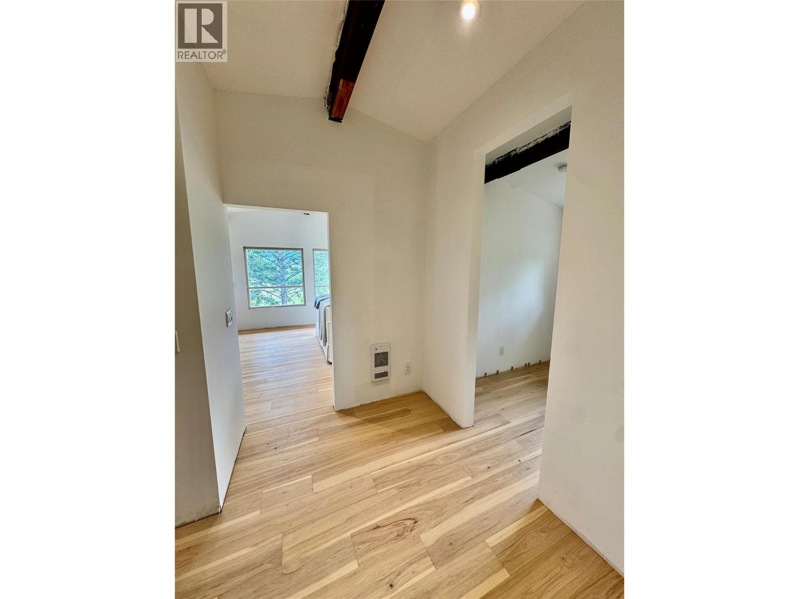 4549 Rushmere Road, Windermere, British Columbia  V0A 1K4 - Photo 4 - 10391488