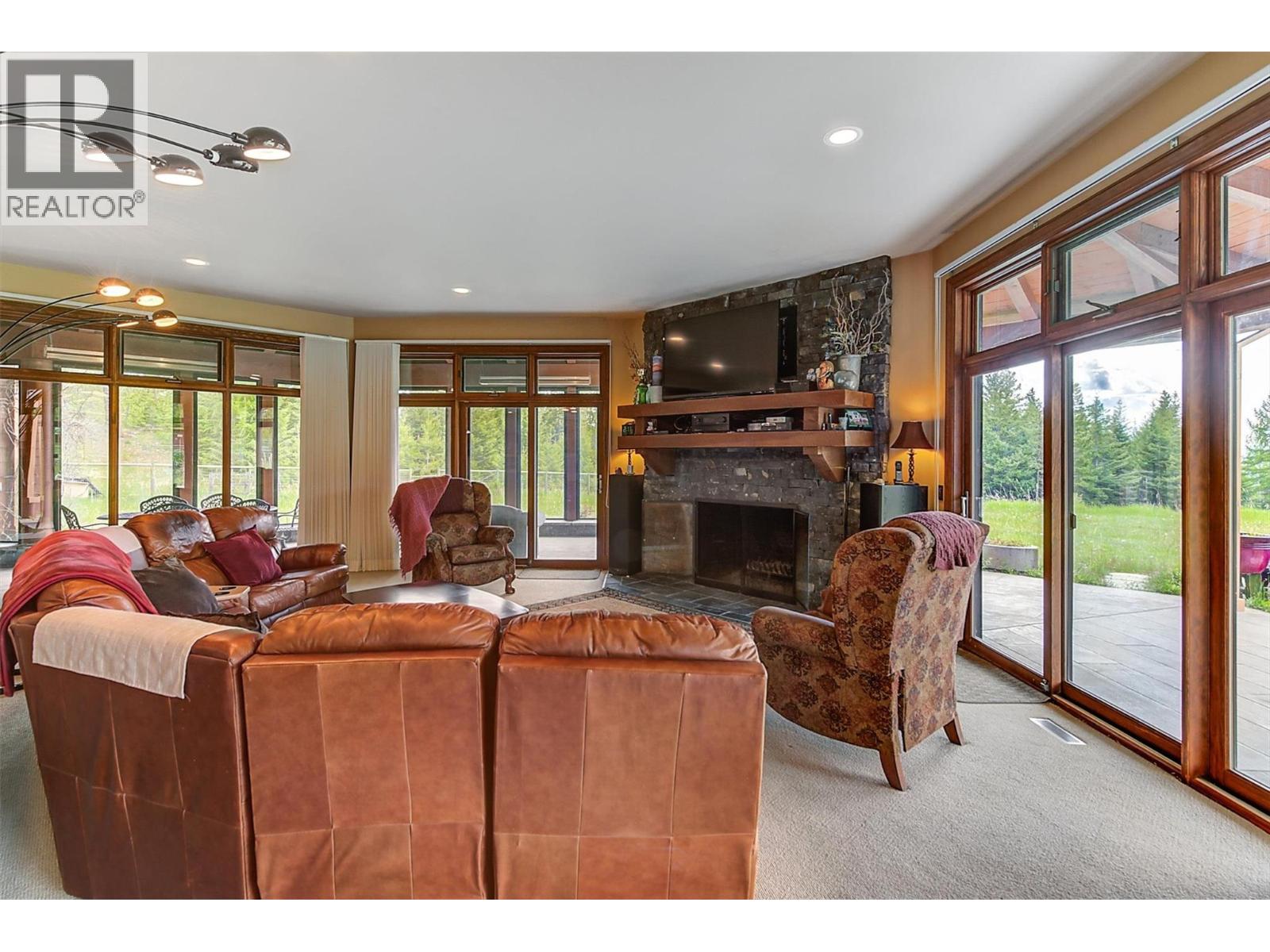 1306 Huckleberry Road, Kelowna, British Columbia  V1P 1M5 - Photo 17 - 10391251