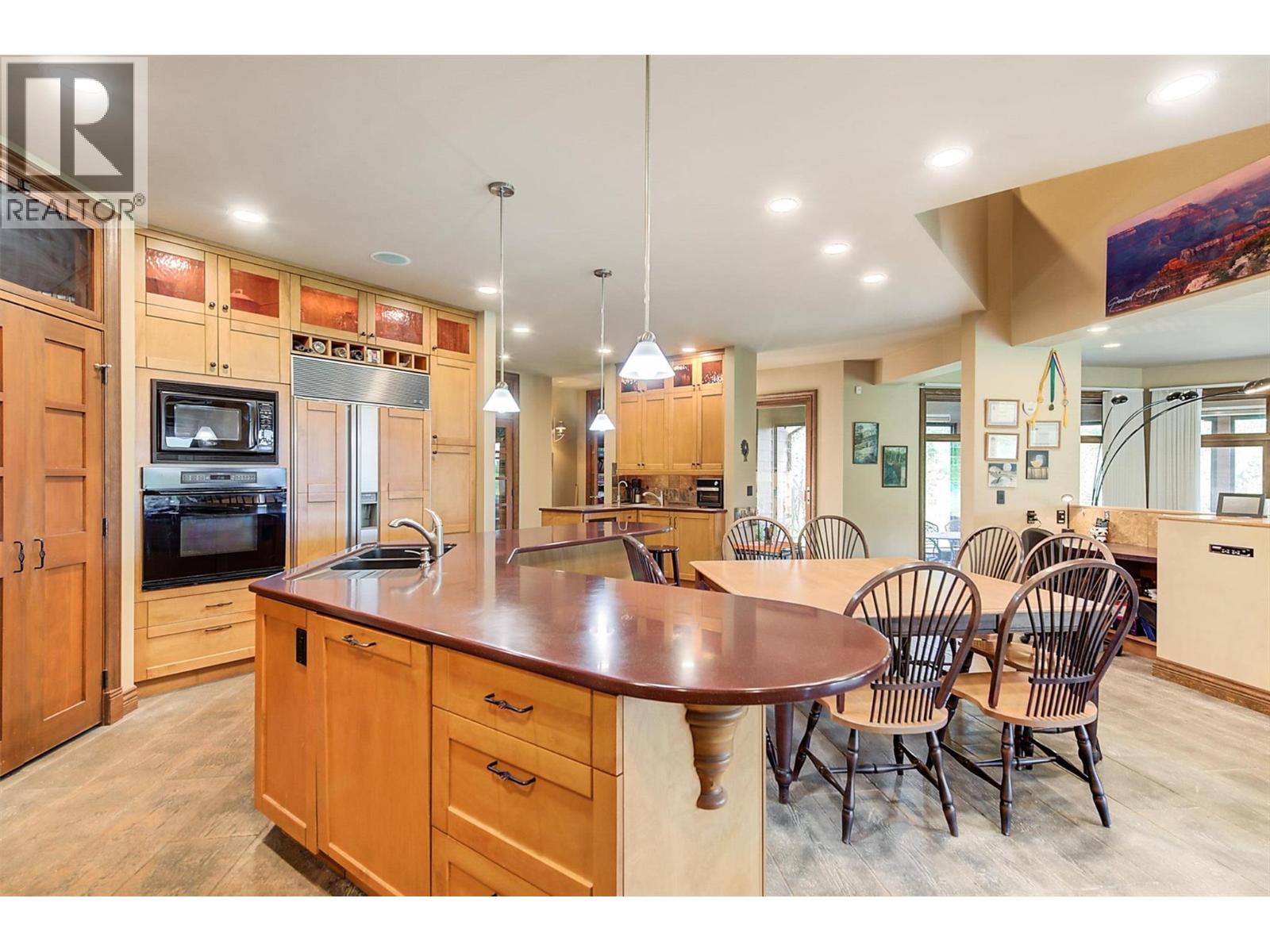 1306 Huckleberry Road, Kelowna, British Columbia  V1P 1M5 - Photo 24 - 10391251
