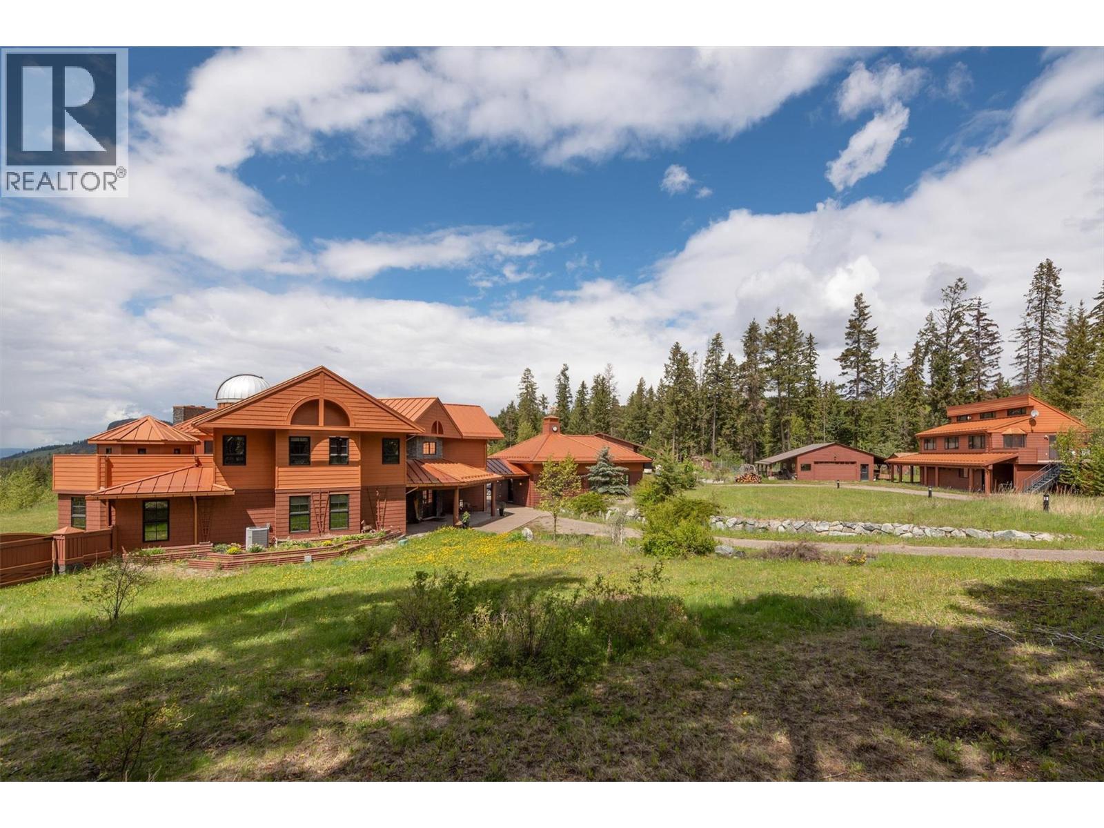 1306 Huckleberry Road, Kelowna, British Columbia  V1P 1M5 - Photo 3 - 10391251