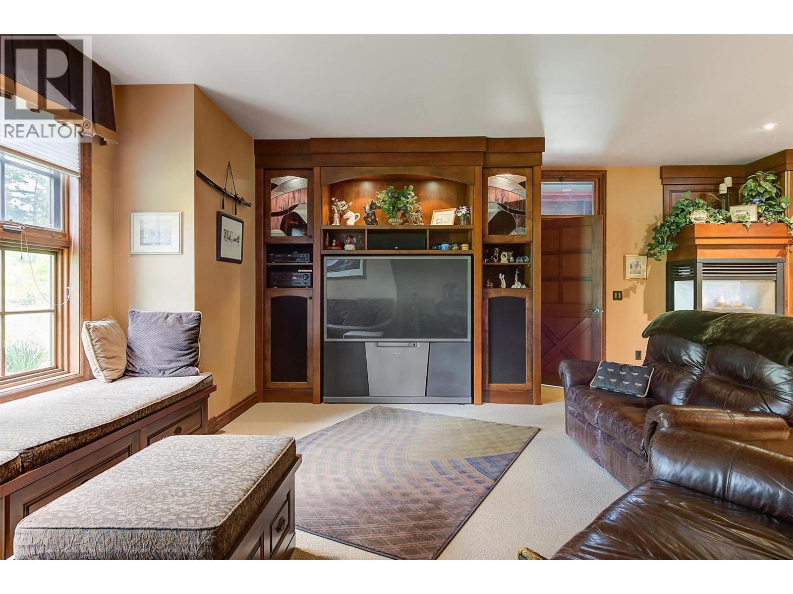 1306 Huckleberry Road, Kelowna, British Columbia  V1P 1M5 - Photo 32 - 10391251