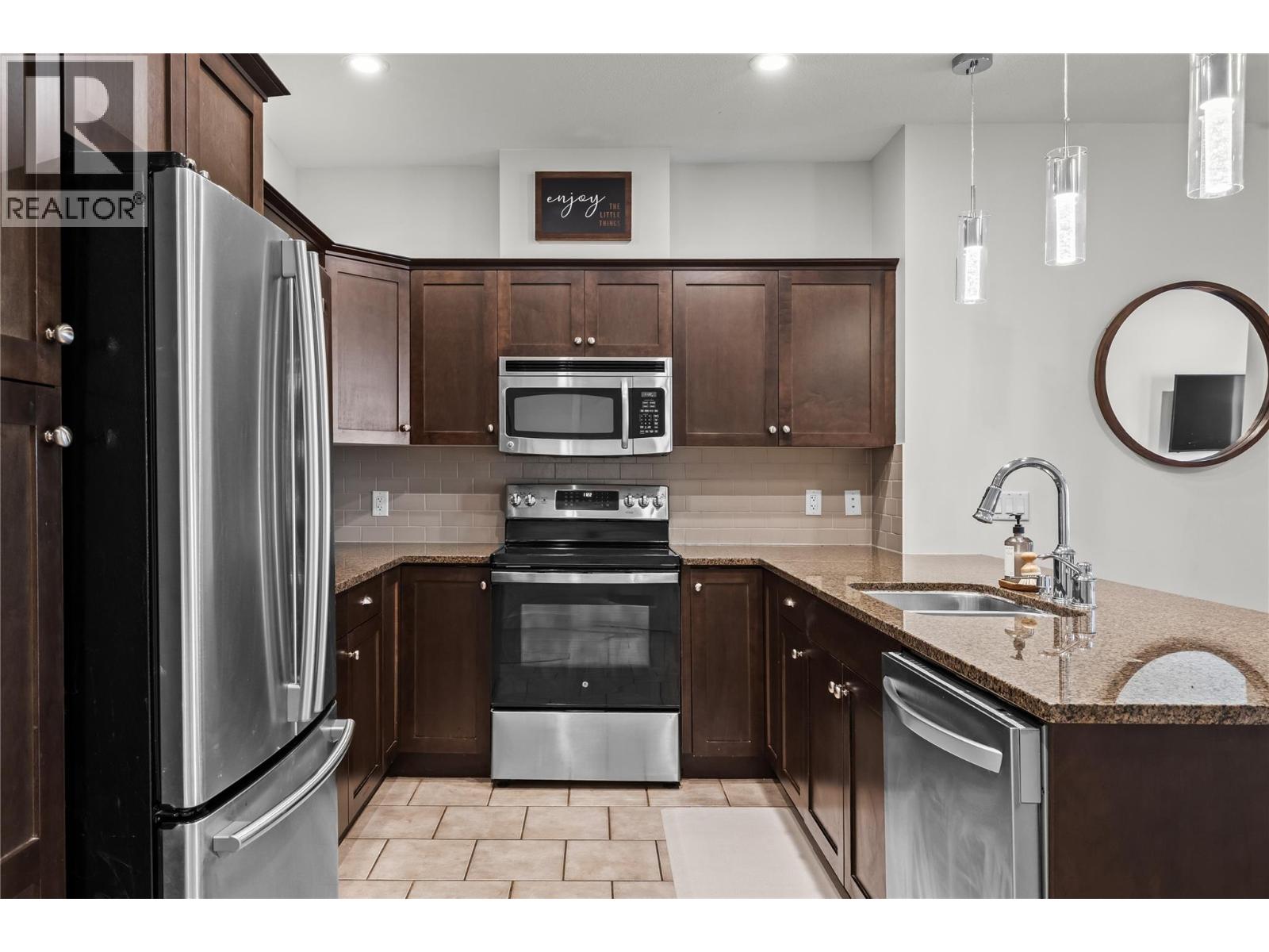 2210 Upper Sundance Drive Unit# 1112, West Kelowna, British Columbia  V4T 3E9 - Photo 7 - 10390858