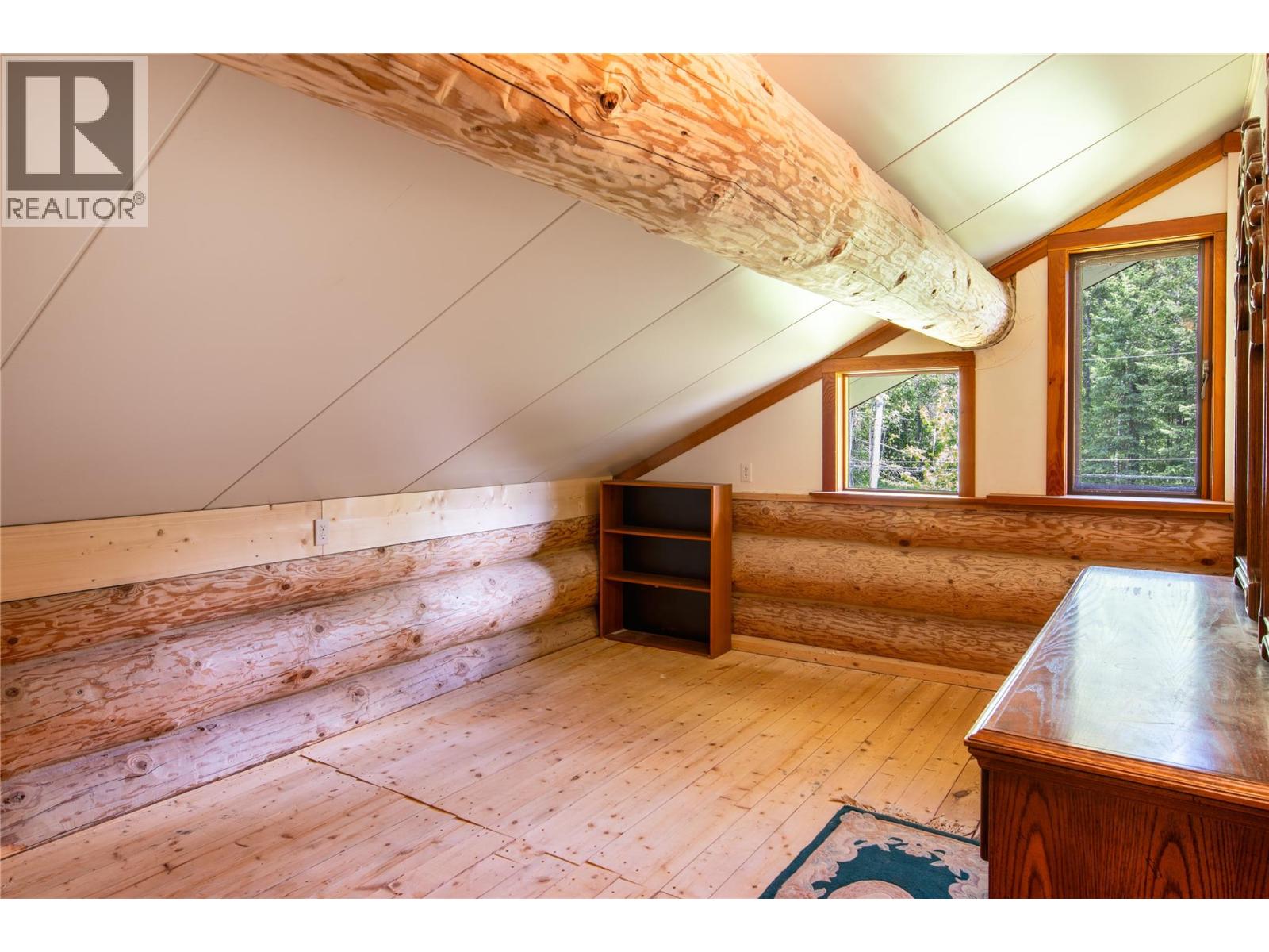 1360 Adolph Johnson Road, Golden, British Columbia  V0A 1H1 - Photo 12 - 10390040