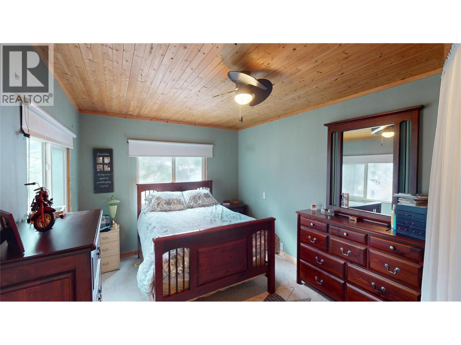 4746 Burns Avenue, Canal Flats, British Columbia  V0B 1B0 - Photo 13 - 10391510