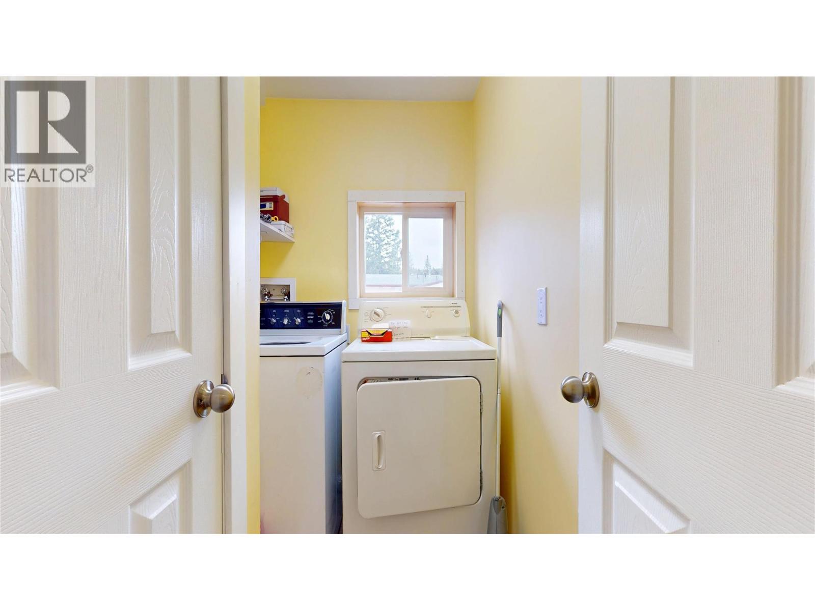 4746 Burns Avenue, Canal Flats, British Columbia  V0B 1B0 - Photo 18 - 10391510