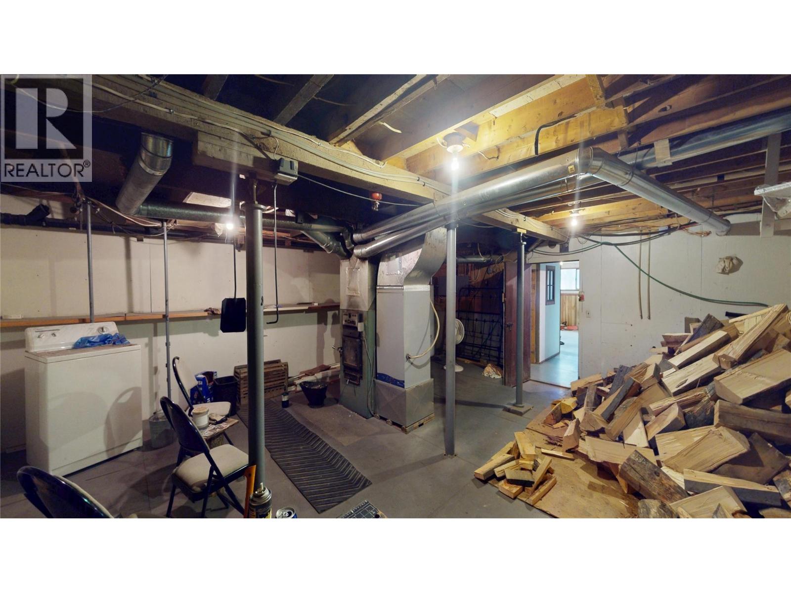4746 Burns Avenue, Canal Flats, British Columbia  V0B 1B0 - Photo 24 - 10391510