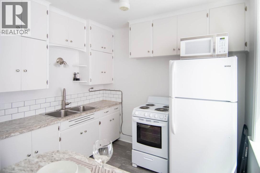 378 Baker Street, Nelson, British Columbia  V1L 4H6 - Photo 63 - 10391223