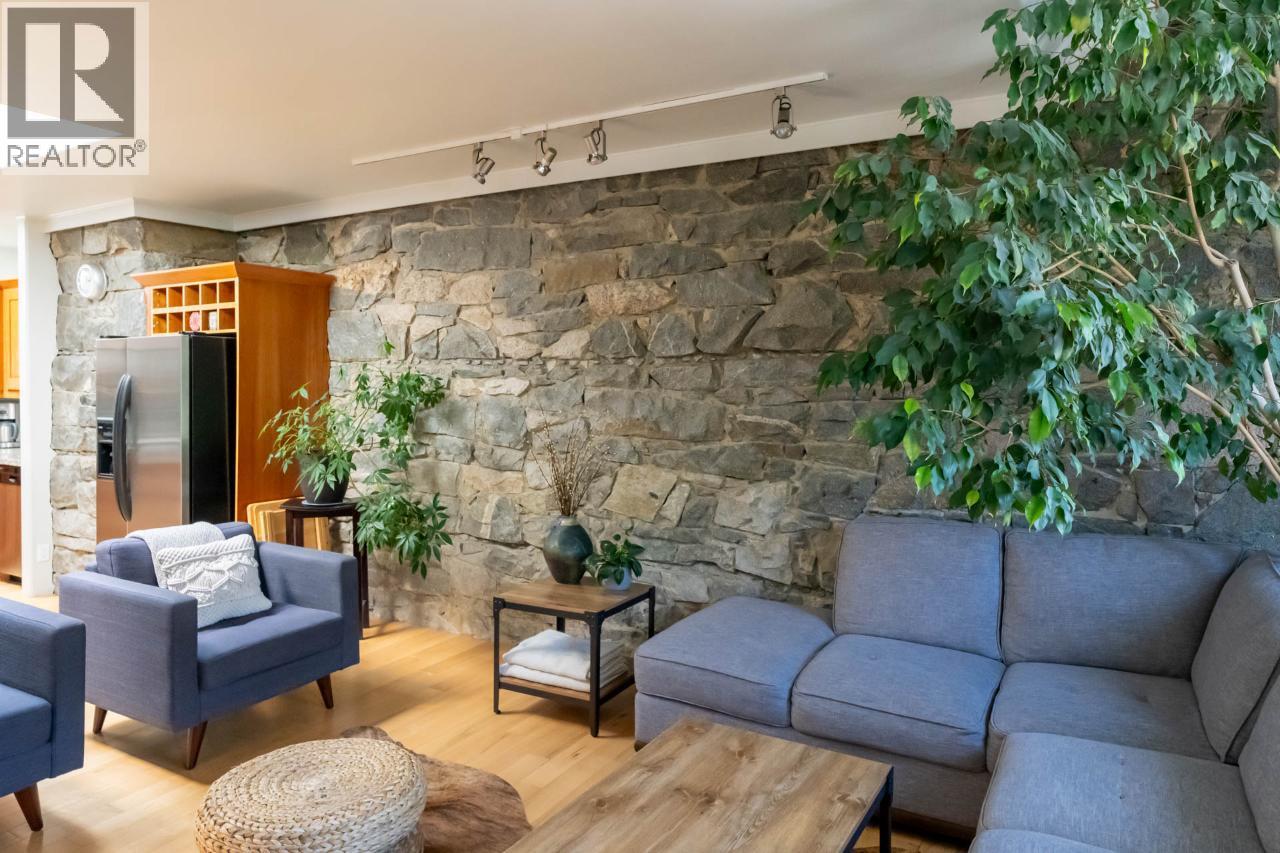 378 Baker Street, Nelson, British Columbia  V1L 4H6 - Photo 92 - 10391223