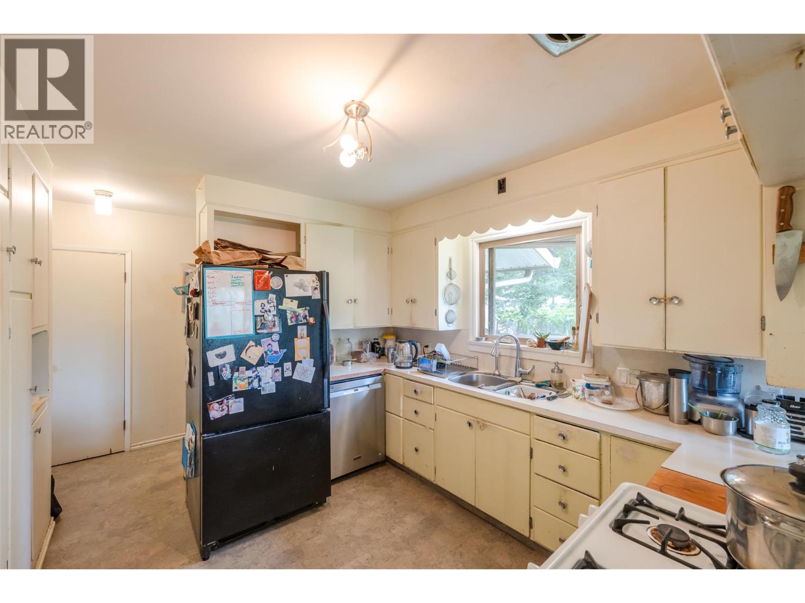 950 Hull Street, Penticton, British Columbia  V2A 4A3 - Photo 13 - 10390766