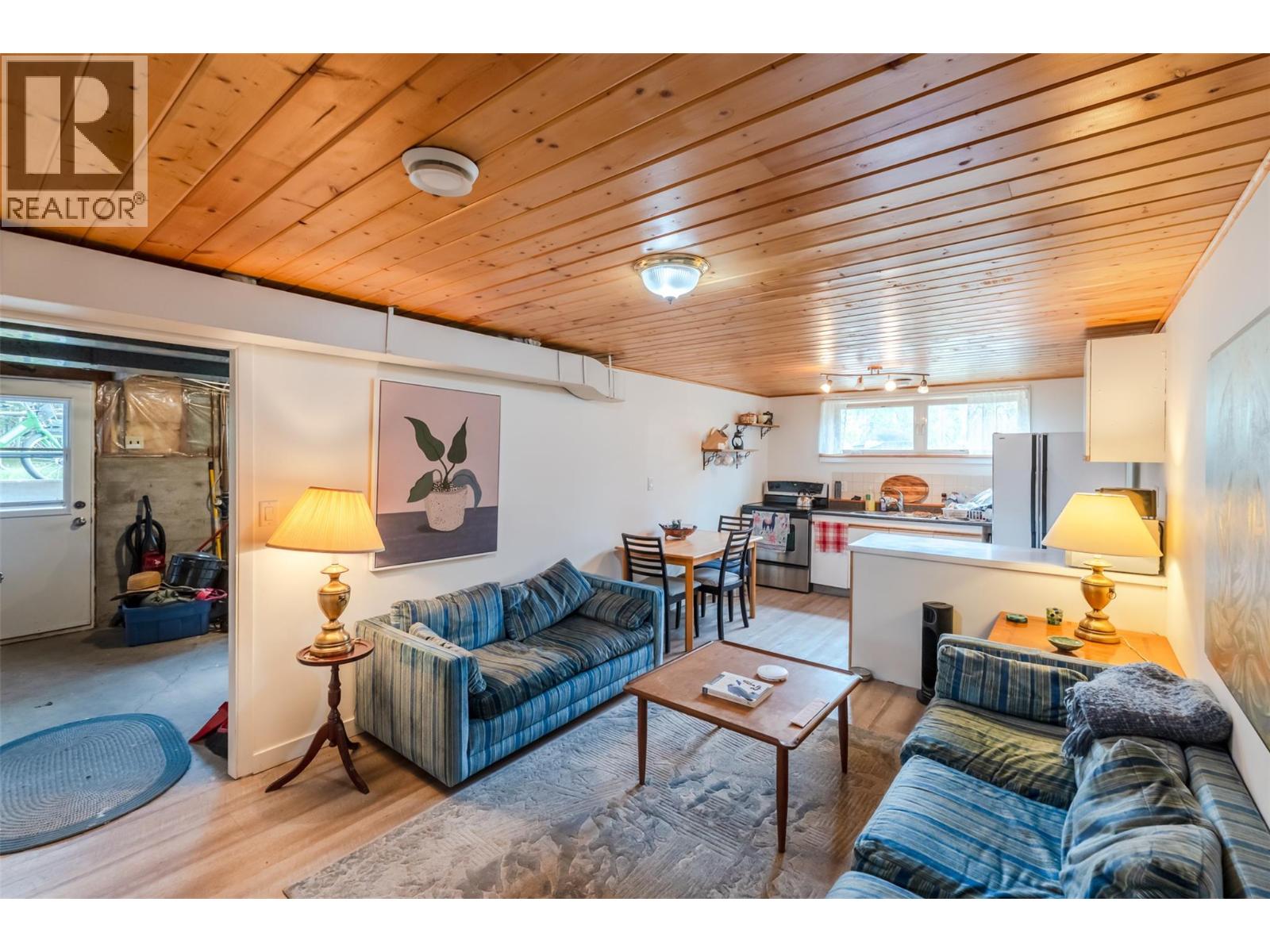 950 Hull Street, Penticton, British Columbia  V2A 4A3 - Photo 27 - 10390766