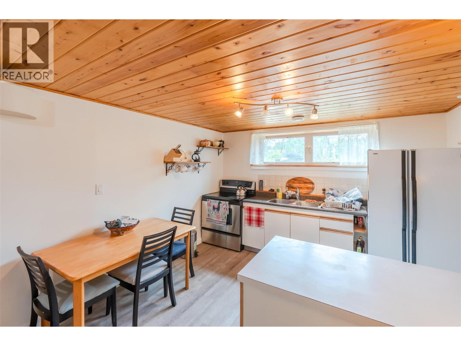 950 Hull Street, Penticton, British Columbia  V2A 4A3 - Photo 28 - 10390766