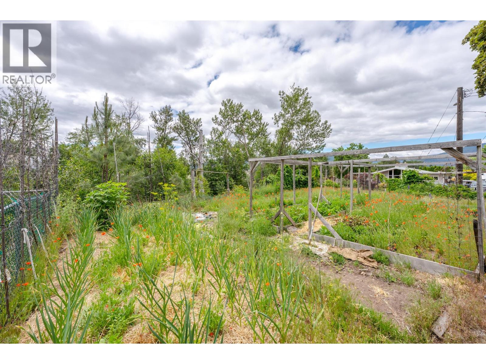 950 Hull Street, Penticton, British Columbia  V2A 4A3 - Photo 51 - 10390766