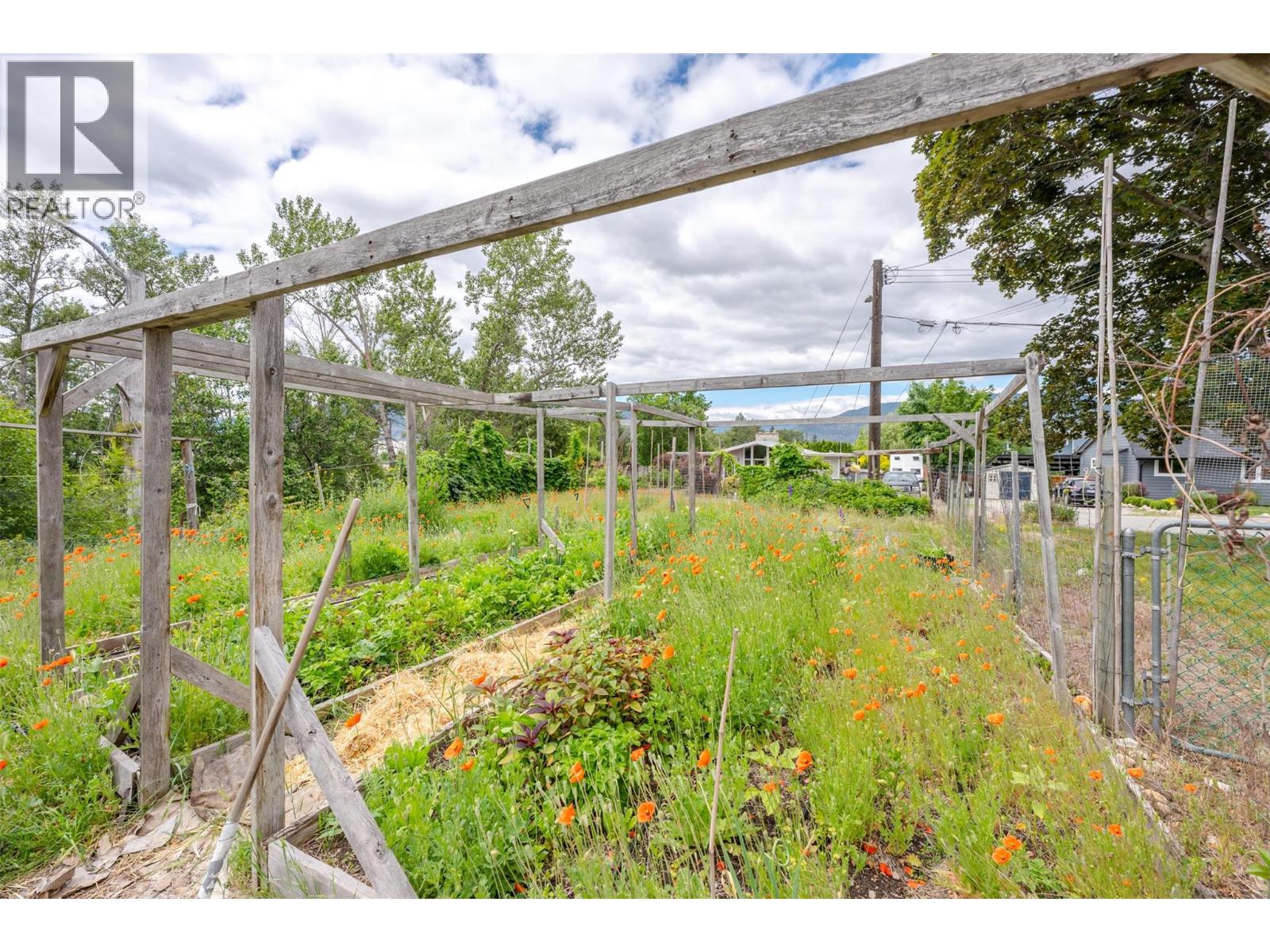 950 Hull Street, Penticton, British Columbia  V2A 4A3 - Photo 52 - 10390766