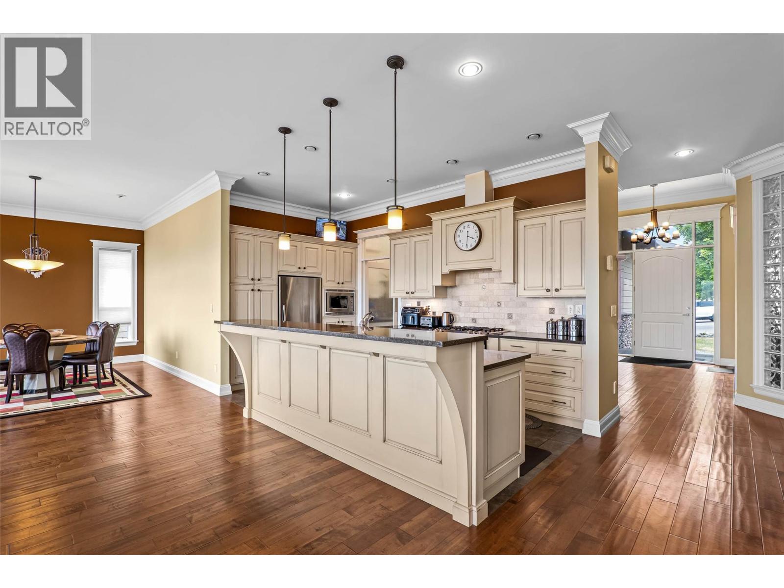 842 Guerin Creek Way, Kamloops, British Columbia  V2C 0A6 - Photo 16 - 10391529