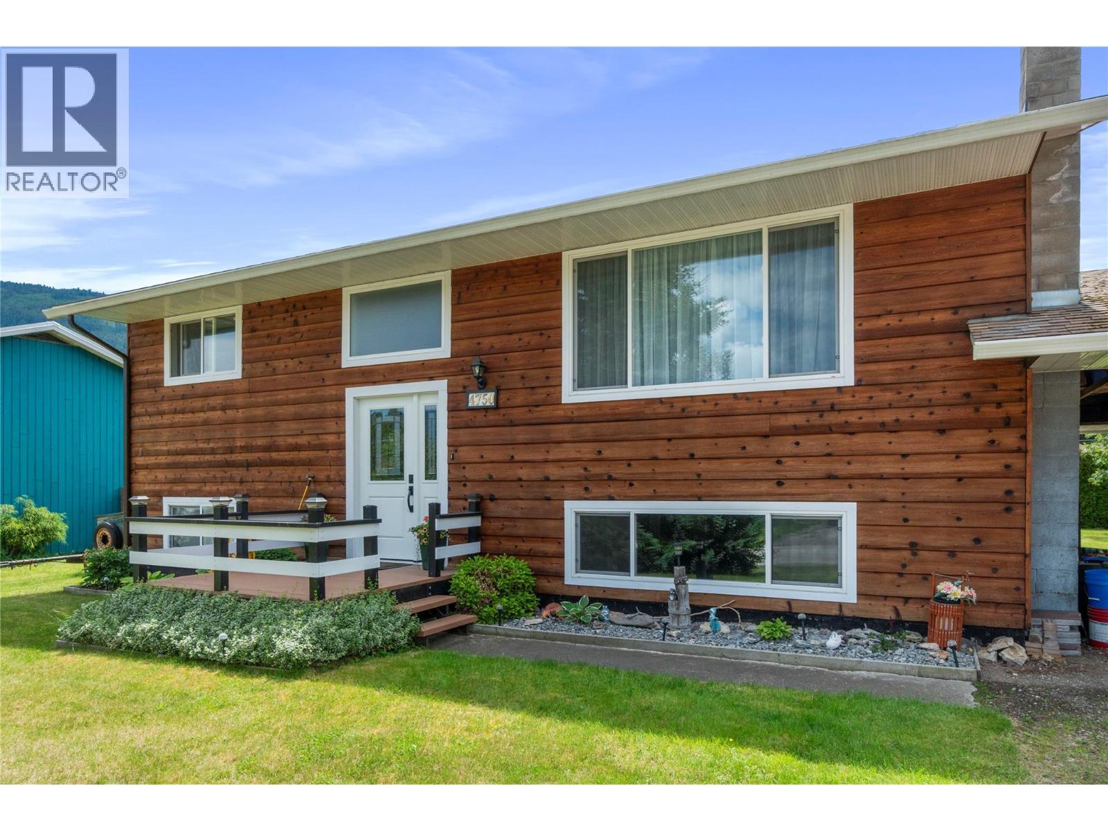 4750 71 Avenue NE, salmon arm, British Columbia