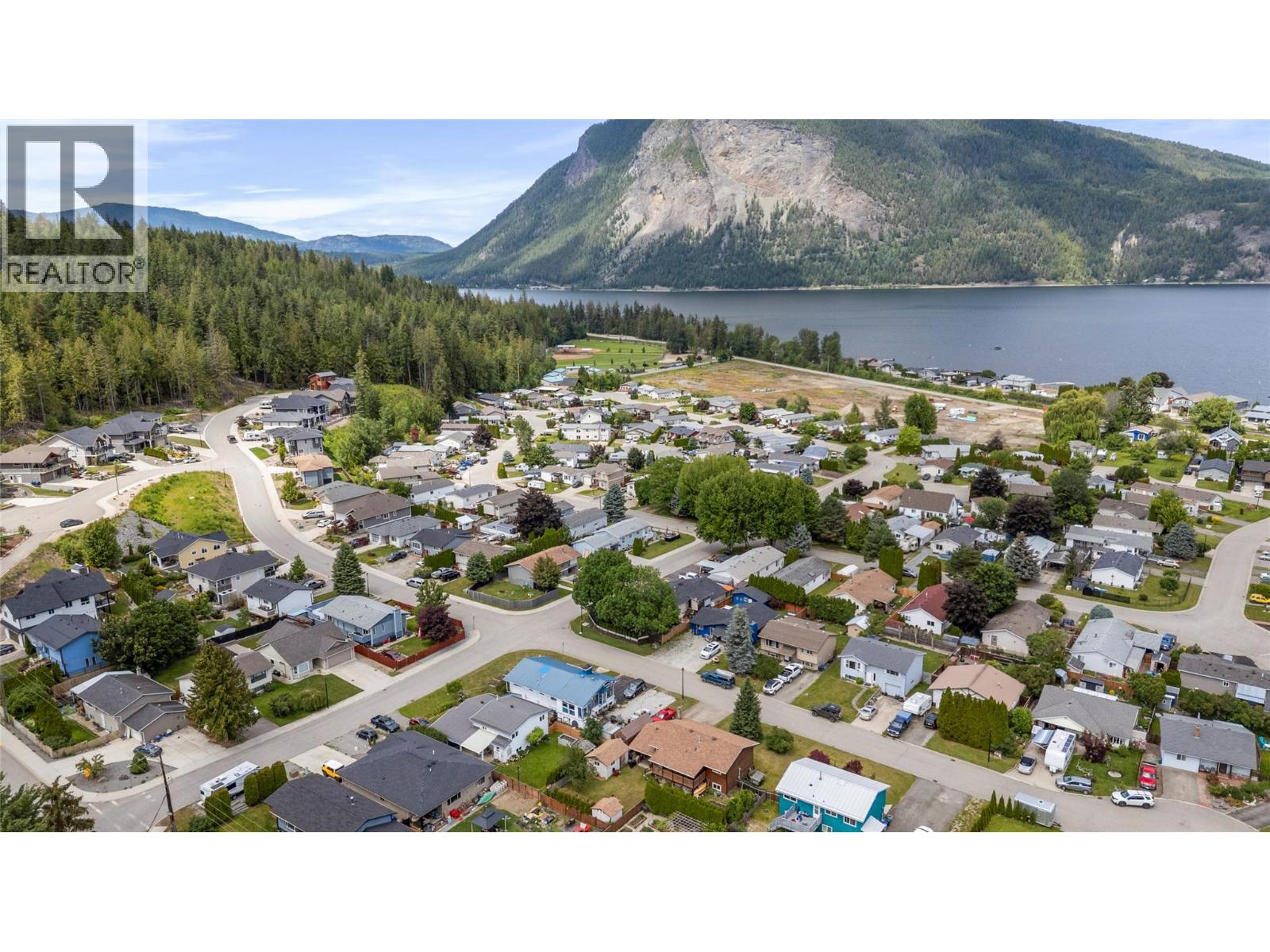 4750 71 Avenue Ne, Salmon Arm, British Columbia  V0E 1K0 - Photo 37 - 10391387