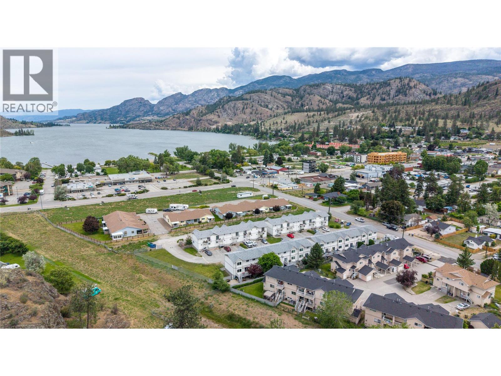 1020 Cedar Street Unit# 10, Okanagan Falls, British Columbia  V0H 1R5 - Photo 1 - 10391340