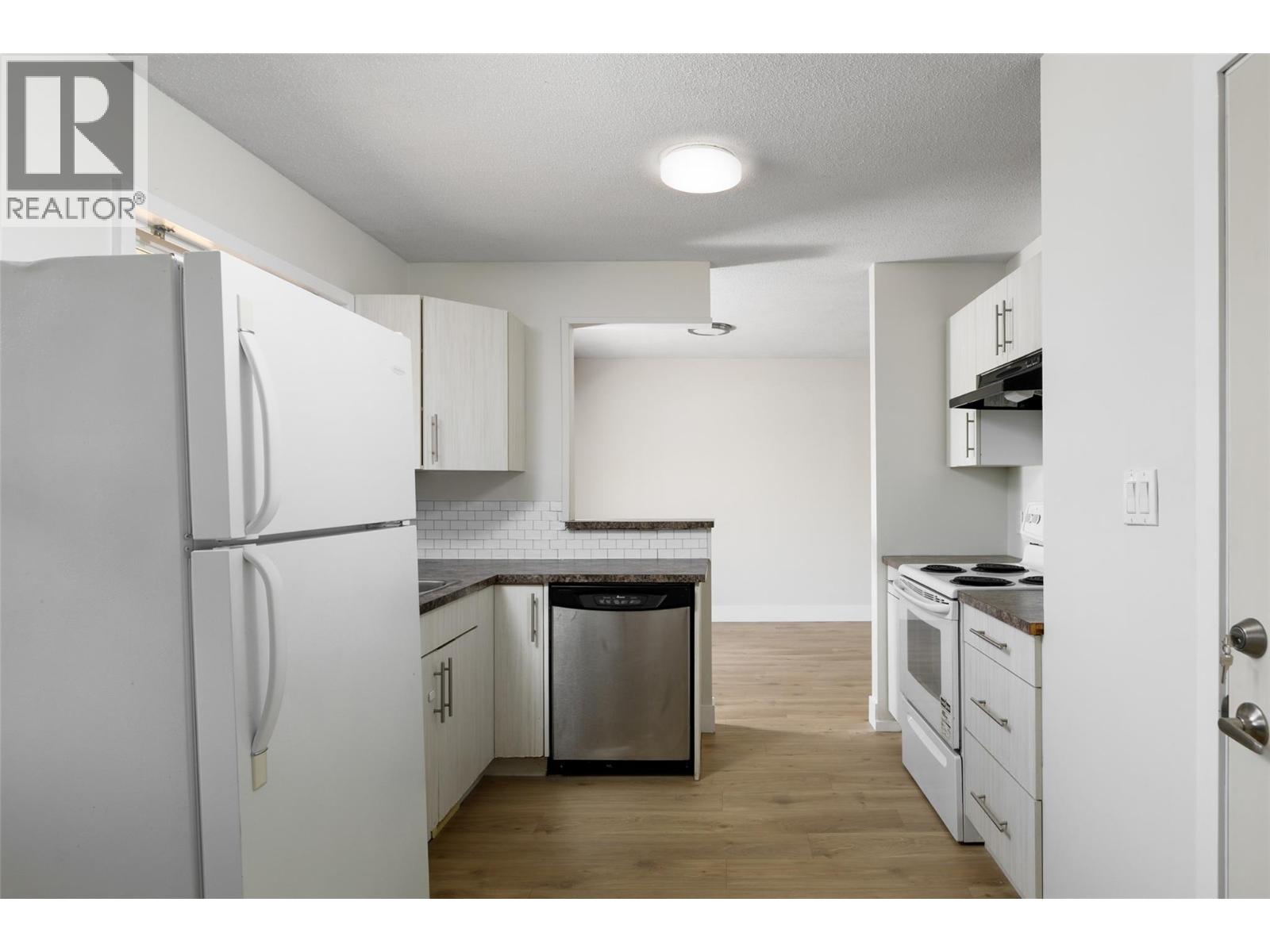 2451 Sexsmith Road, Kelowna, British Columbia  V1V 2E9 - Photo 26 - 10391118