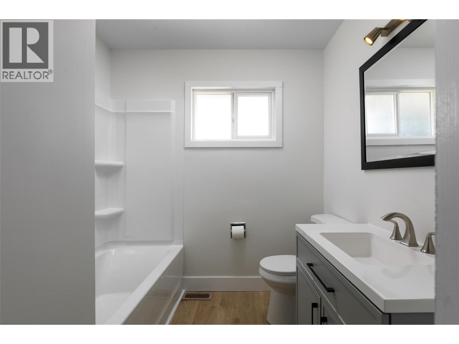 2451 Sexsmith Road, Kelowna, British Columbia  V1V 2E9 - Photo 27 - 10391118