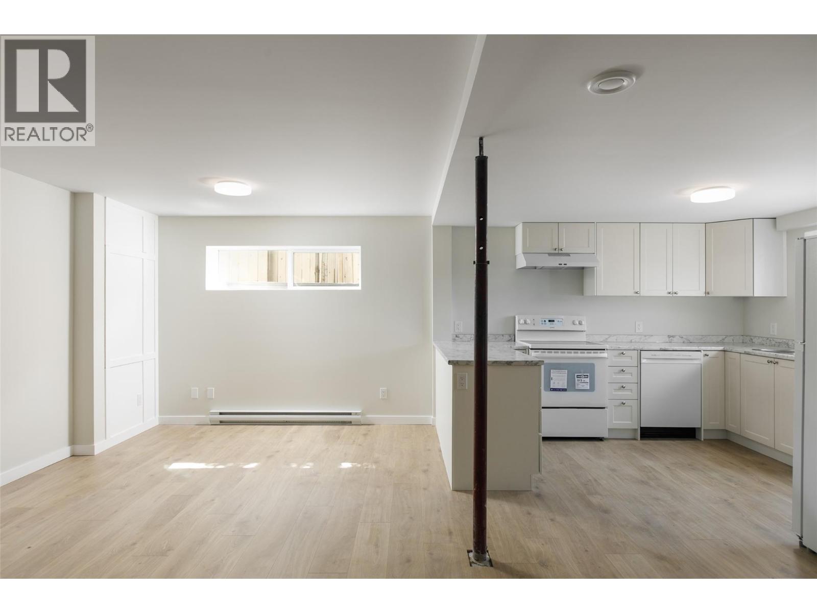2451 Sexsmith Road, Kelowna, British Columbia  V1V 2E9 - Photo 32 - 10391118