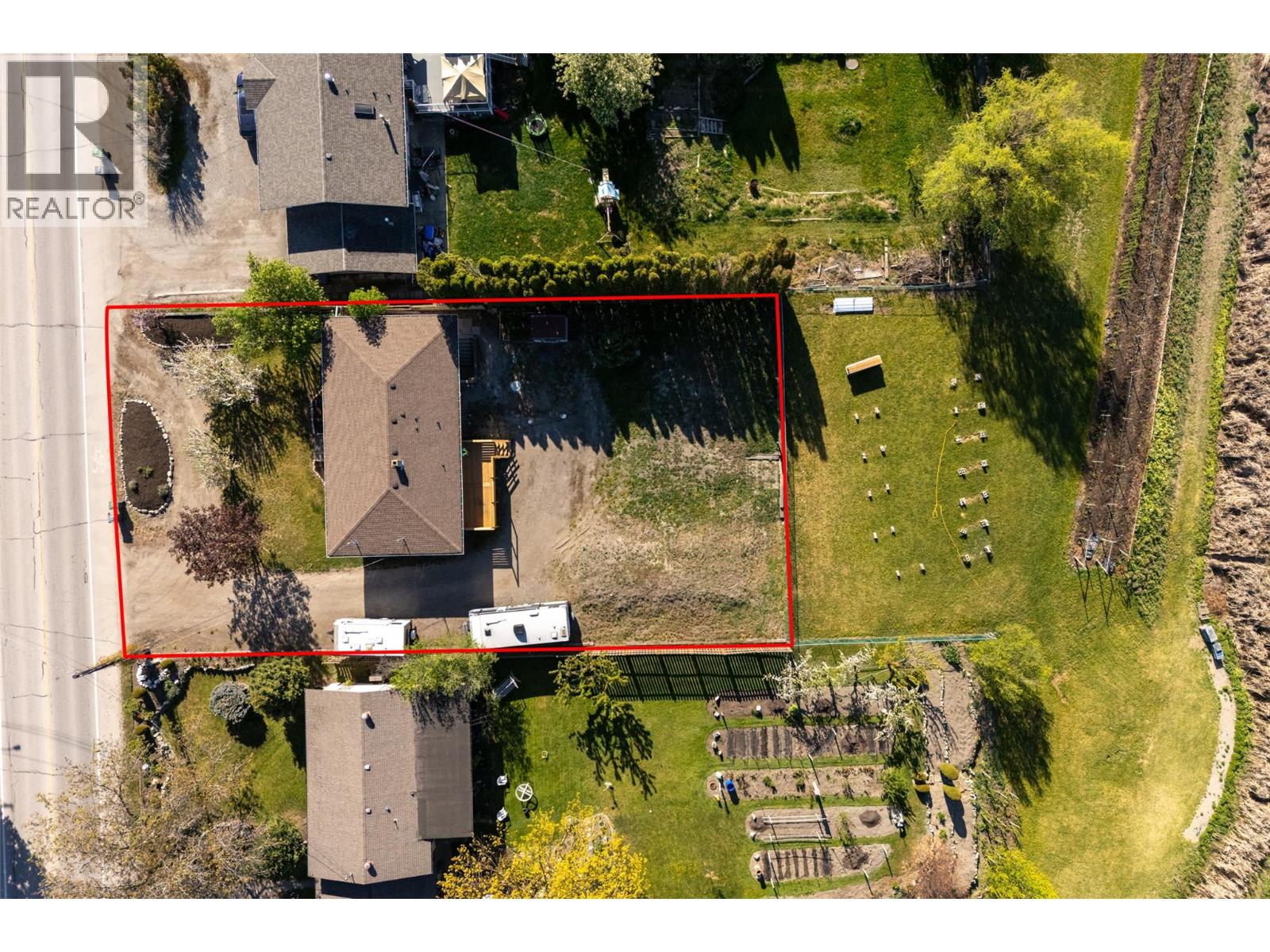 2451 Sexsmith Road, Kelowna, British Columbia  V1V 2E9 - Photo 38 - 10391118