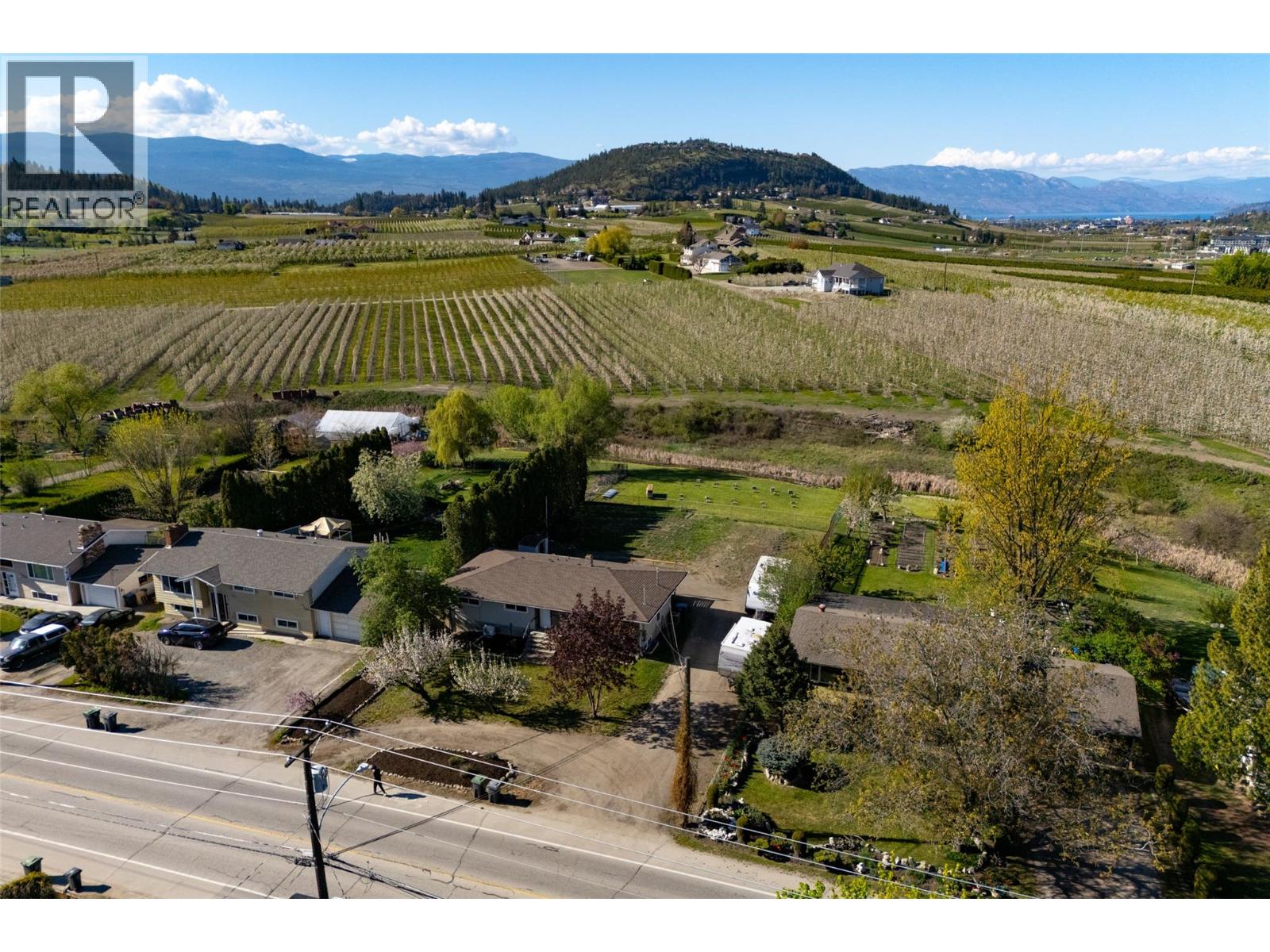 2451 Sexsmith Road, Kelowna, British Columbia  V1V 2E9 - Photo 45 - 10391118