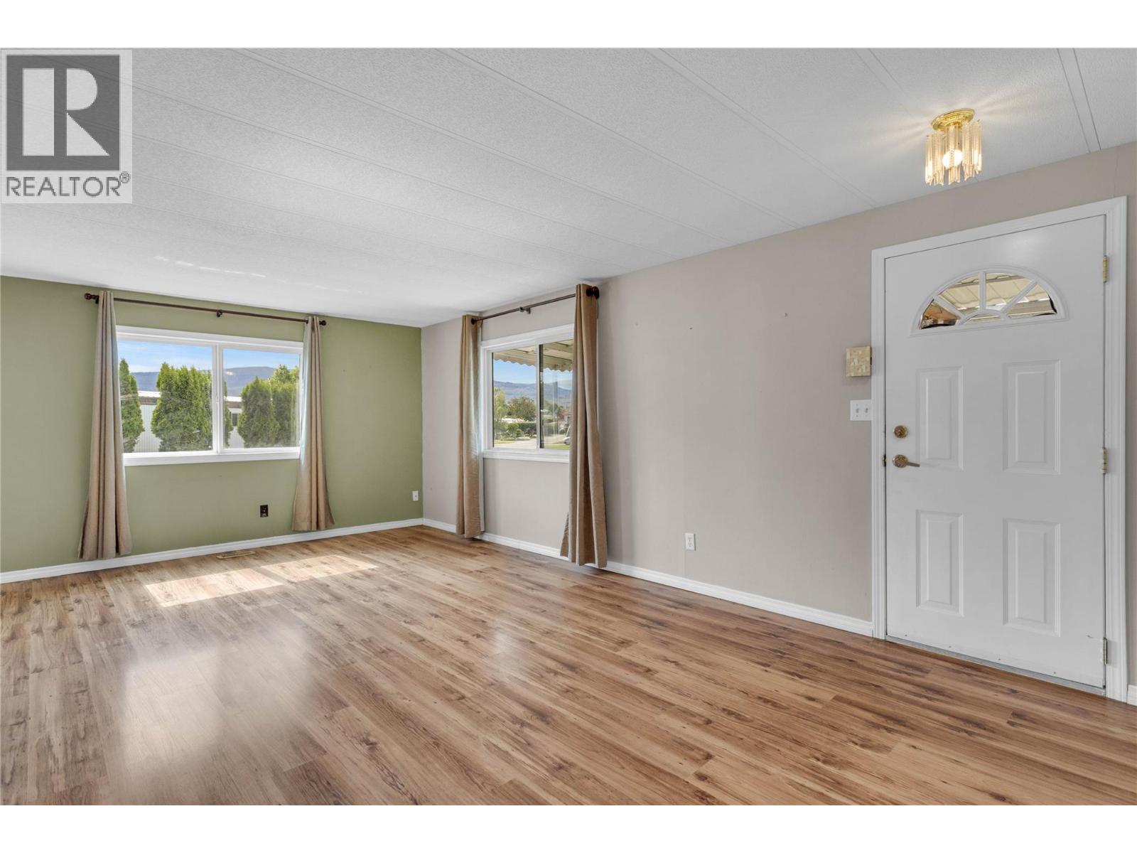 3745 Lakeshore Road Unit# 146, Kelowna, British Columbia  V1W 3K4 - Photo 6 - 10390864
