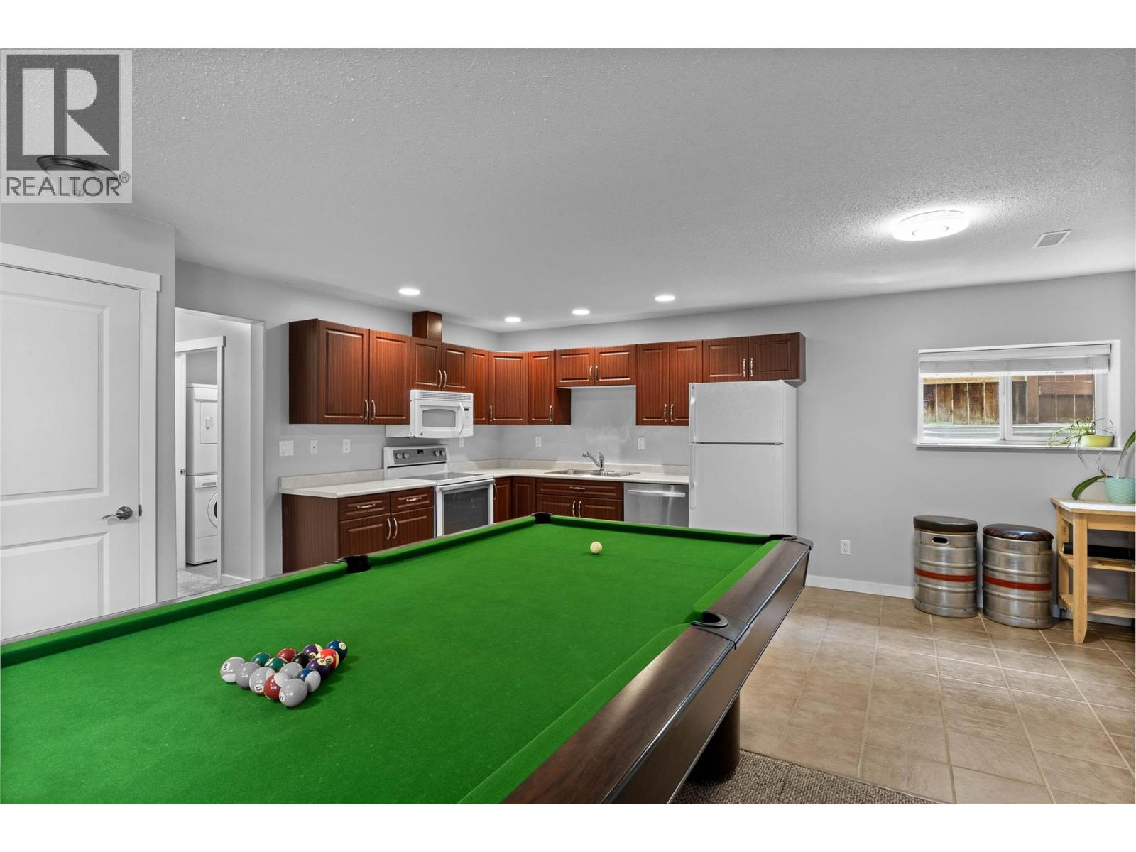 1808 Foxtail Drive, Kamloops, British Columbia  V1S 0A4 - Photo 25 - 10391424