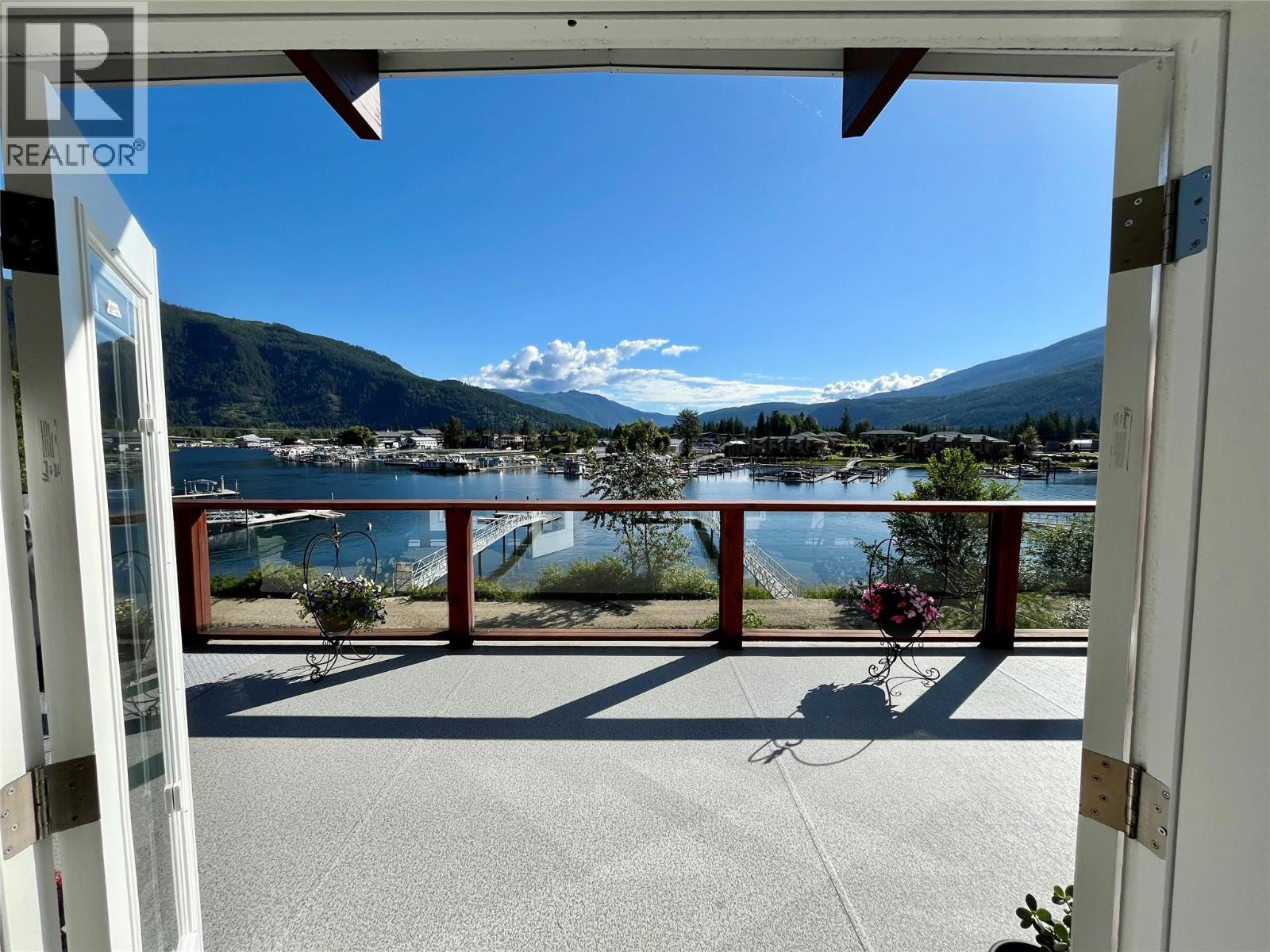 417 Old Spallumcheen Road, Sicamous, British Columbia  V0E 2V3 - Photo 17 - 10390438