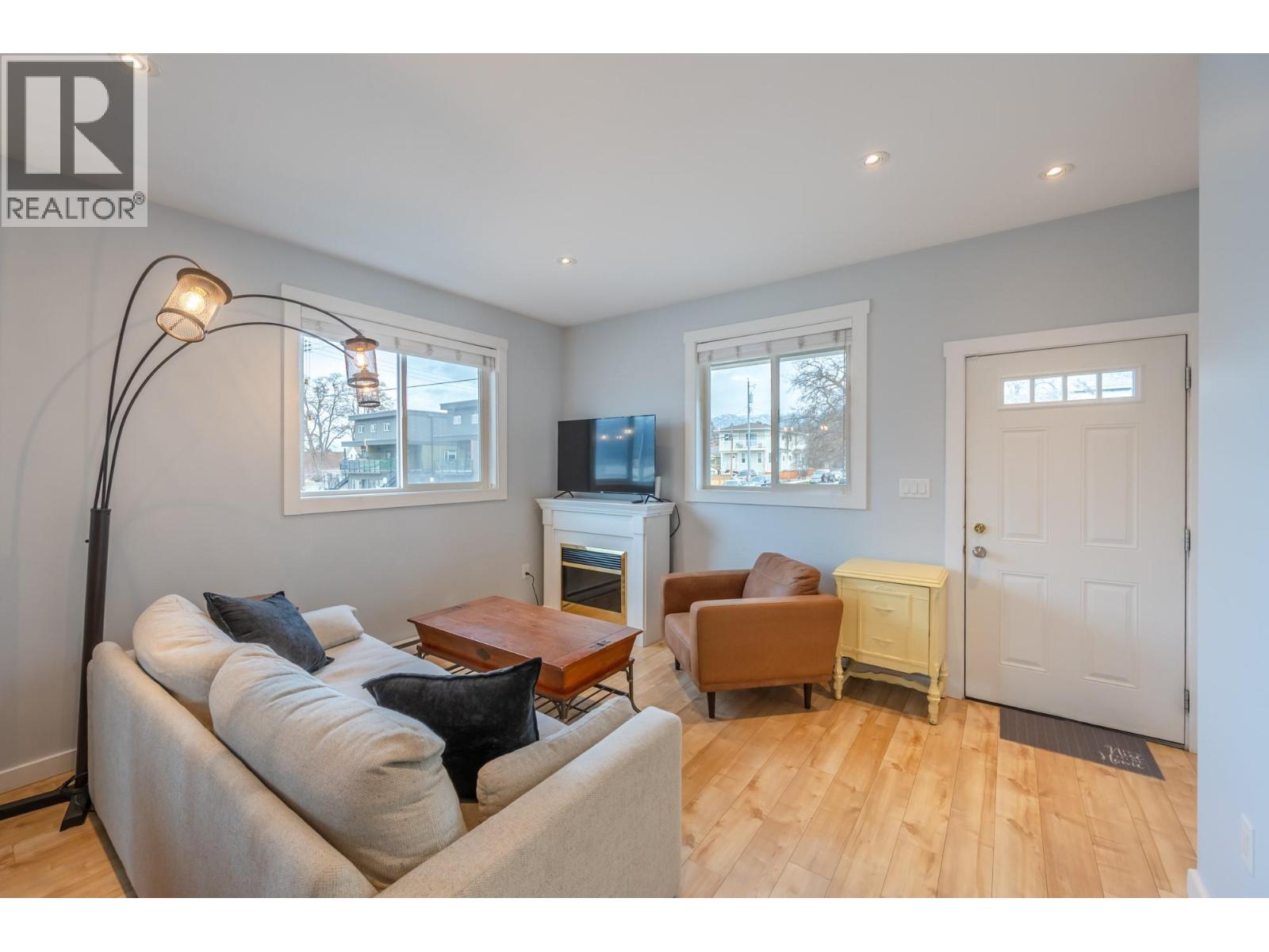 601 Ellis Street Unit# 101, Penticton, British Columbia  V2A 4M5 - Photo 2 - 10391522
