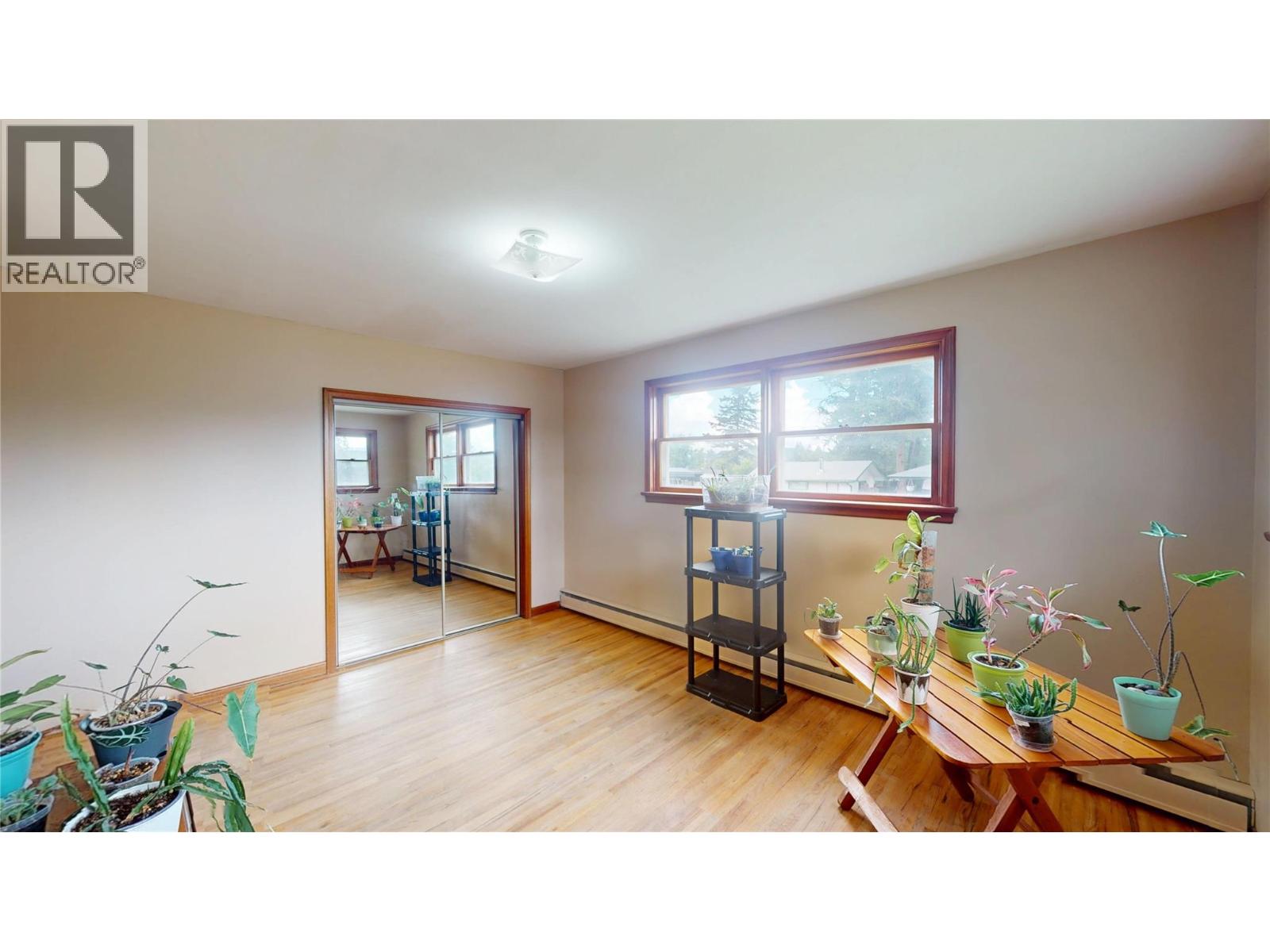 511 14th Avenue S, Cranbrook, British Columbia  V1C 2X9 - Photo 19 - 10391114