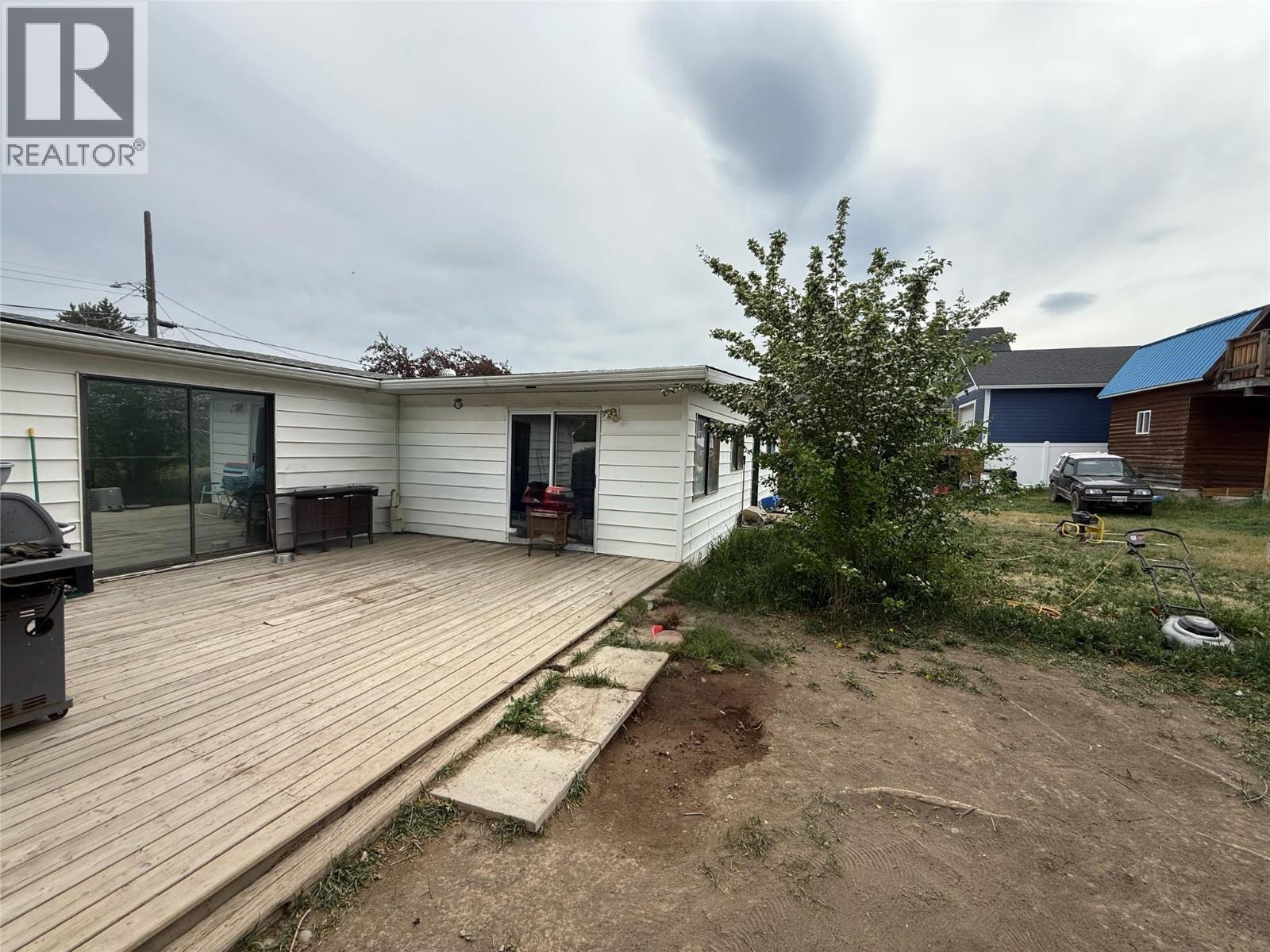 1417 Fir Avenue, Merritt, British Columbia  V1K 1L1 - Photo 2 - 10391561