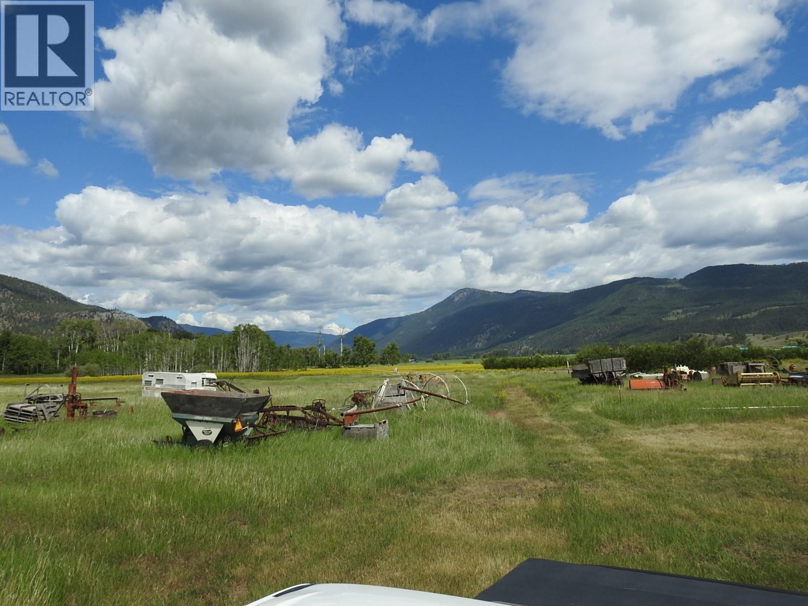 5569 Kamloops-Vernon Highway, Westwold, British Columbia  V0E 3B1 - Photo 13 - 10391483