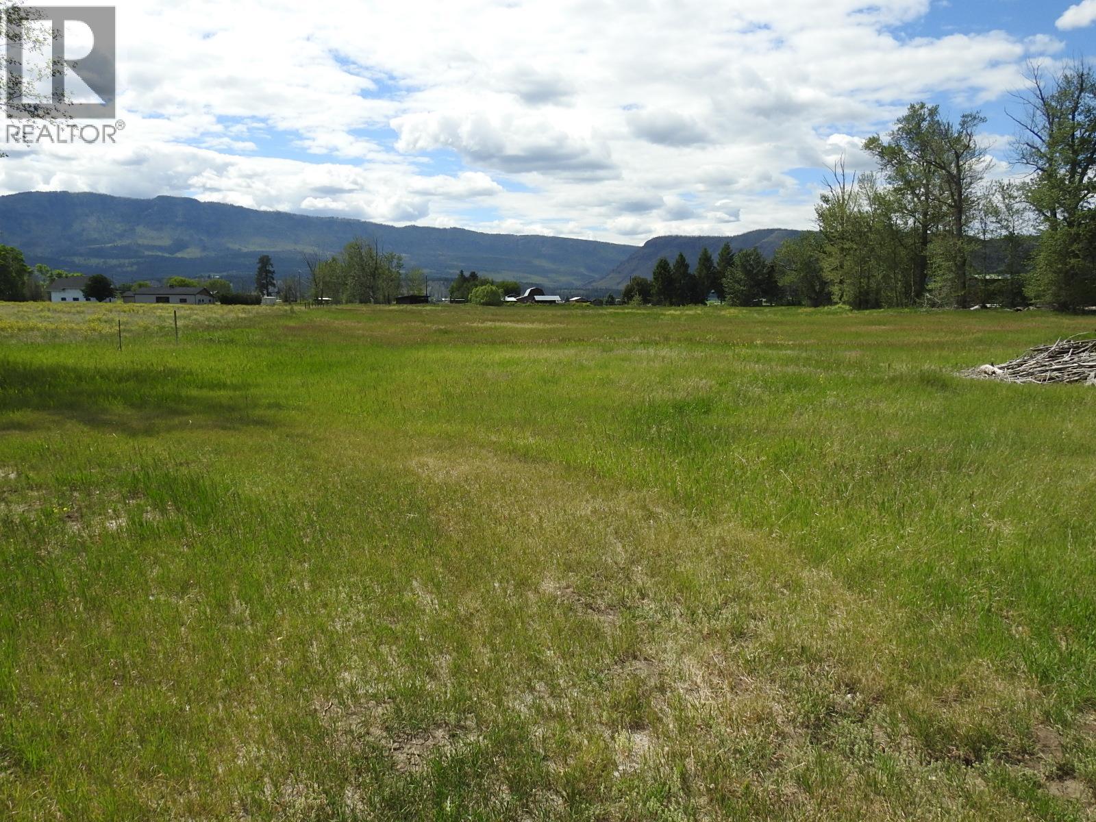 5569 Kamloops-Vernon Highway, Westwold, British Columbia  V0E 3B1 - Photo 6 - 10391483
