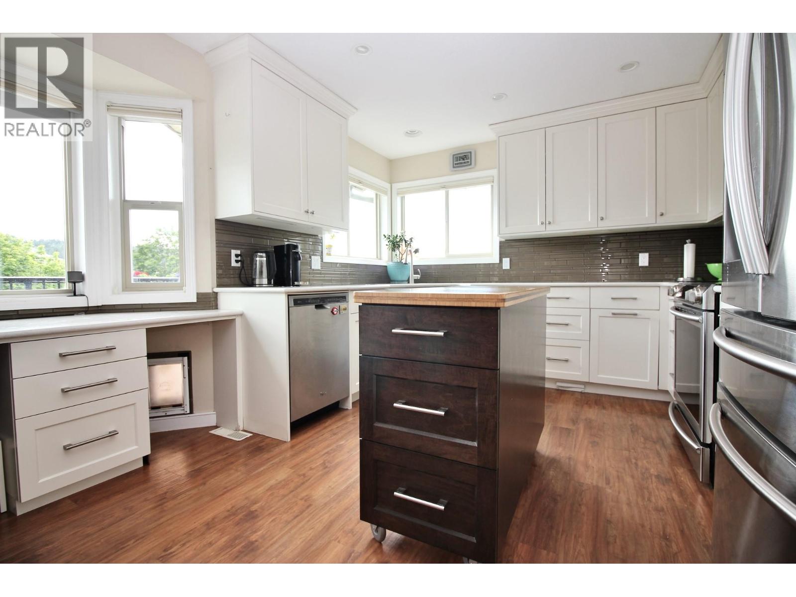 594 Glenmeadows Road, Kelowna, British Columbia  V1V 1P3 - Photo 7 - 10391266